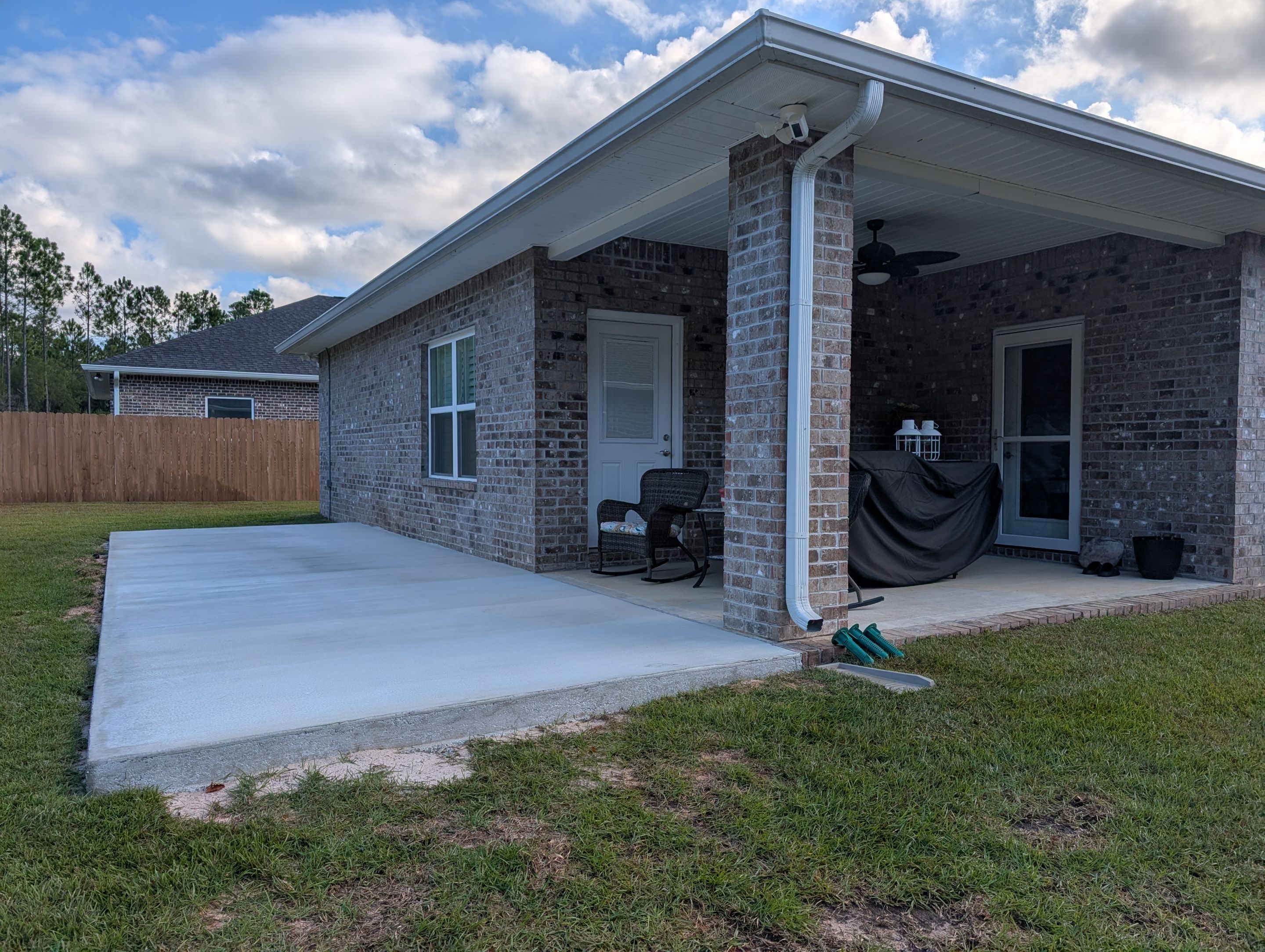 Home addition w/Vinyl 4-Track Windows by Titan Sunrooms