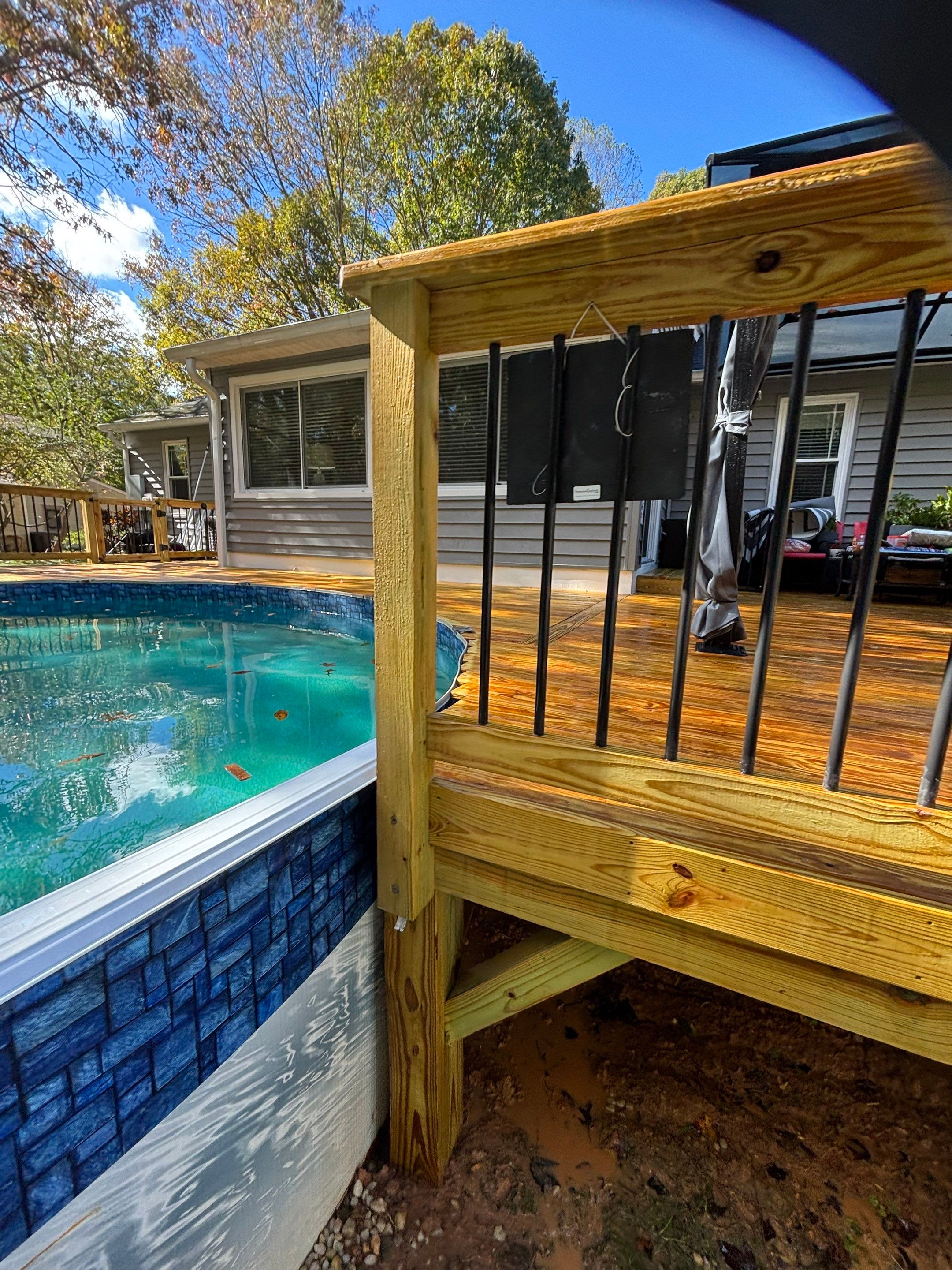 Wood Deck using Wood Sealant by DuraSeal