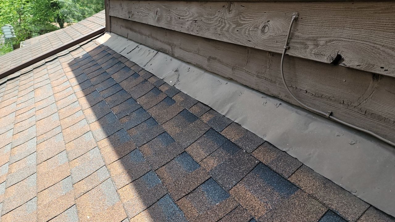 BRAND: ATLAS PINNACLE HP COLOR: PRISTINE SCOTCHGARD HEARTHSTONE by Eagle Eye Roofing