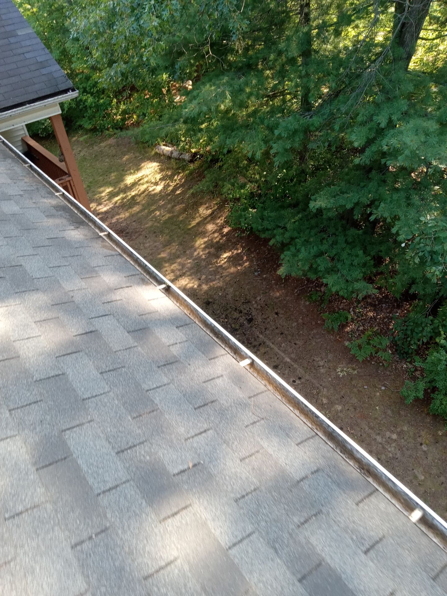 Commercial gutter cleaning Traverse City, MI after photo with clean gutters