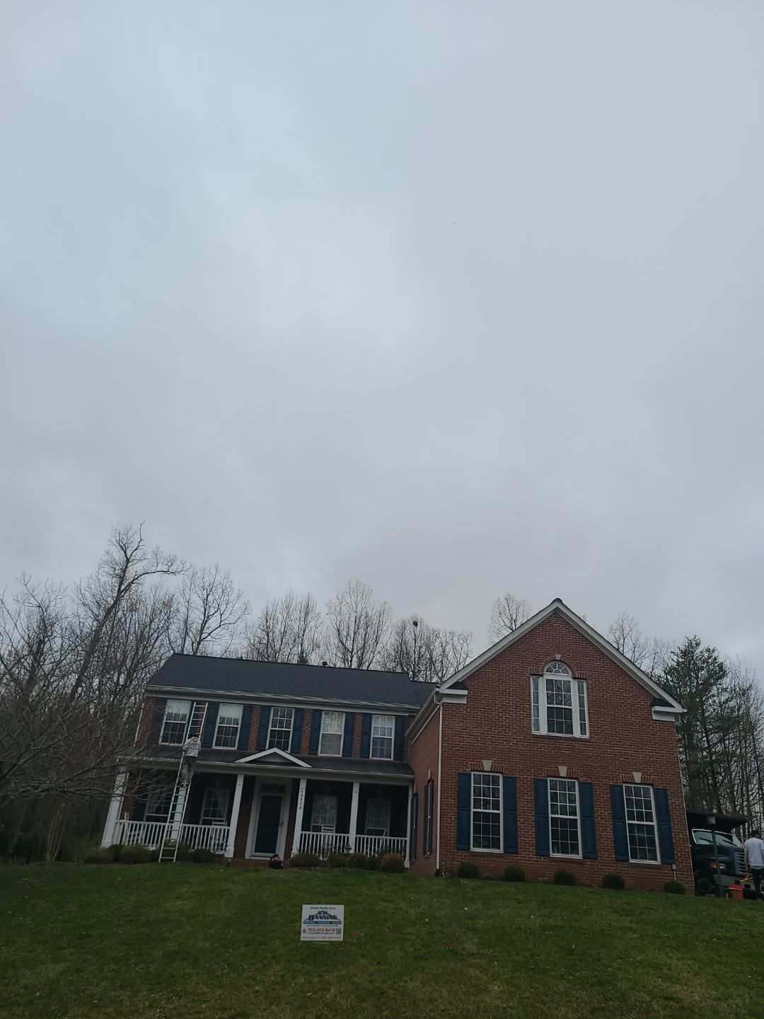Manassas Landmark Pro Roof in Max Def Charcoal Black by RM Banning, Inc.
