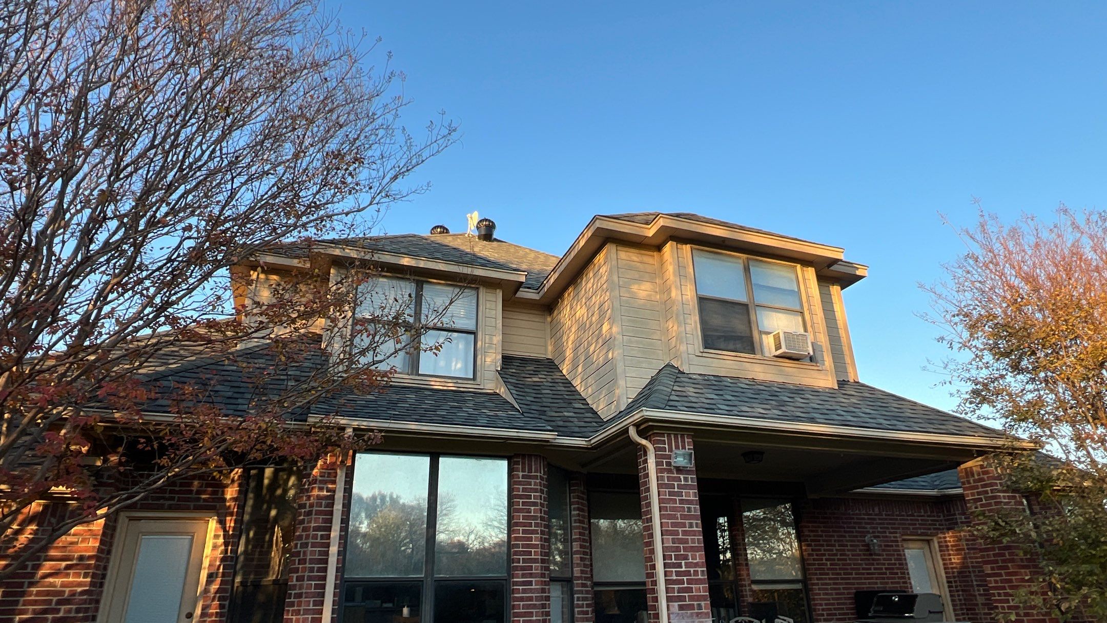 Residential Roofing Installation using ATLAS Pinnacle Pristine Shingles by Harvey Roofing & Construction