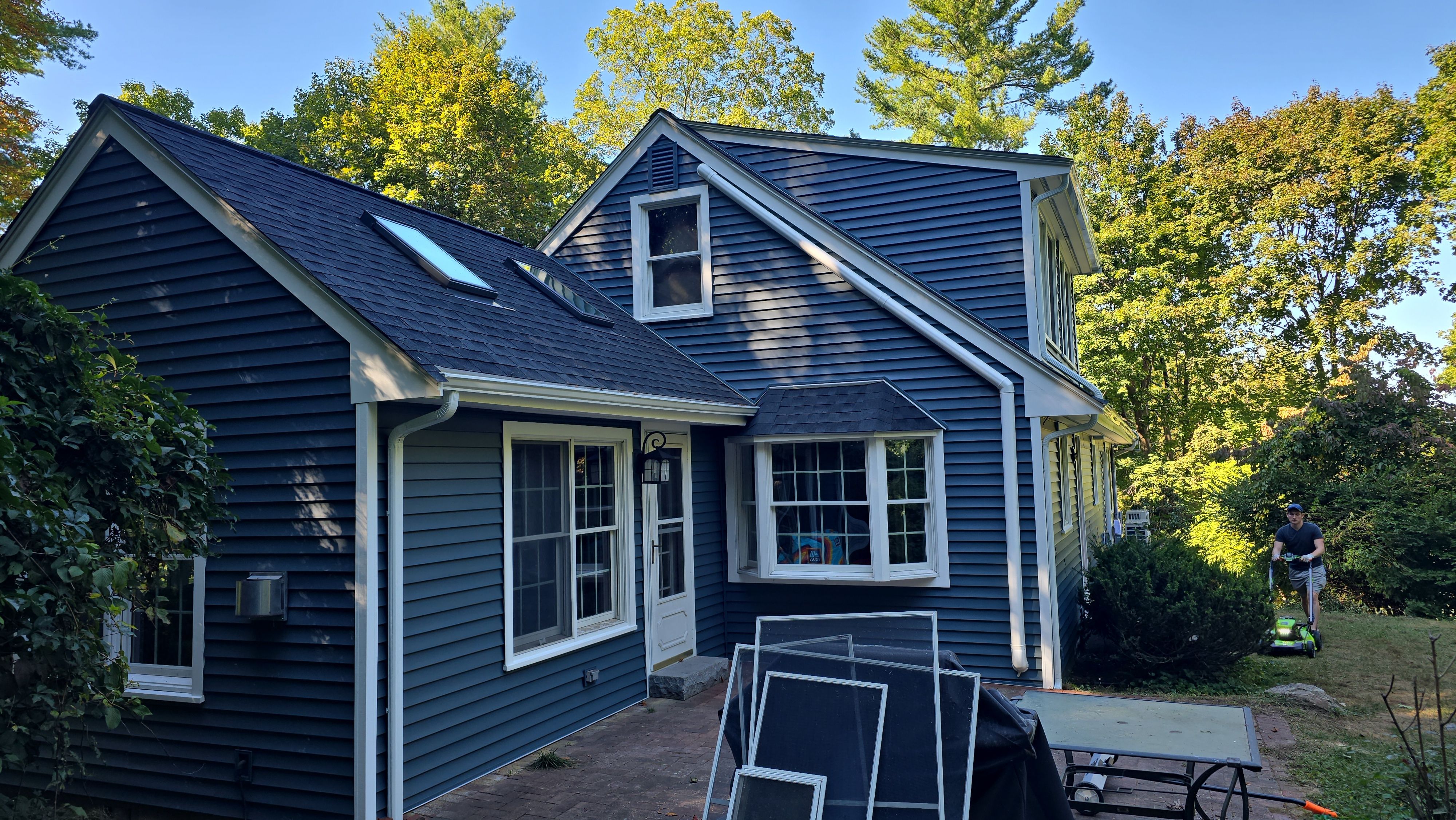 Complete exterior remodeling in Ashland, MA by UBrothers Construction