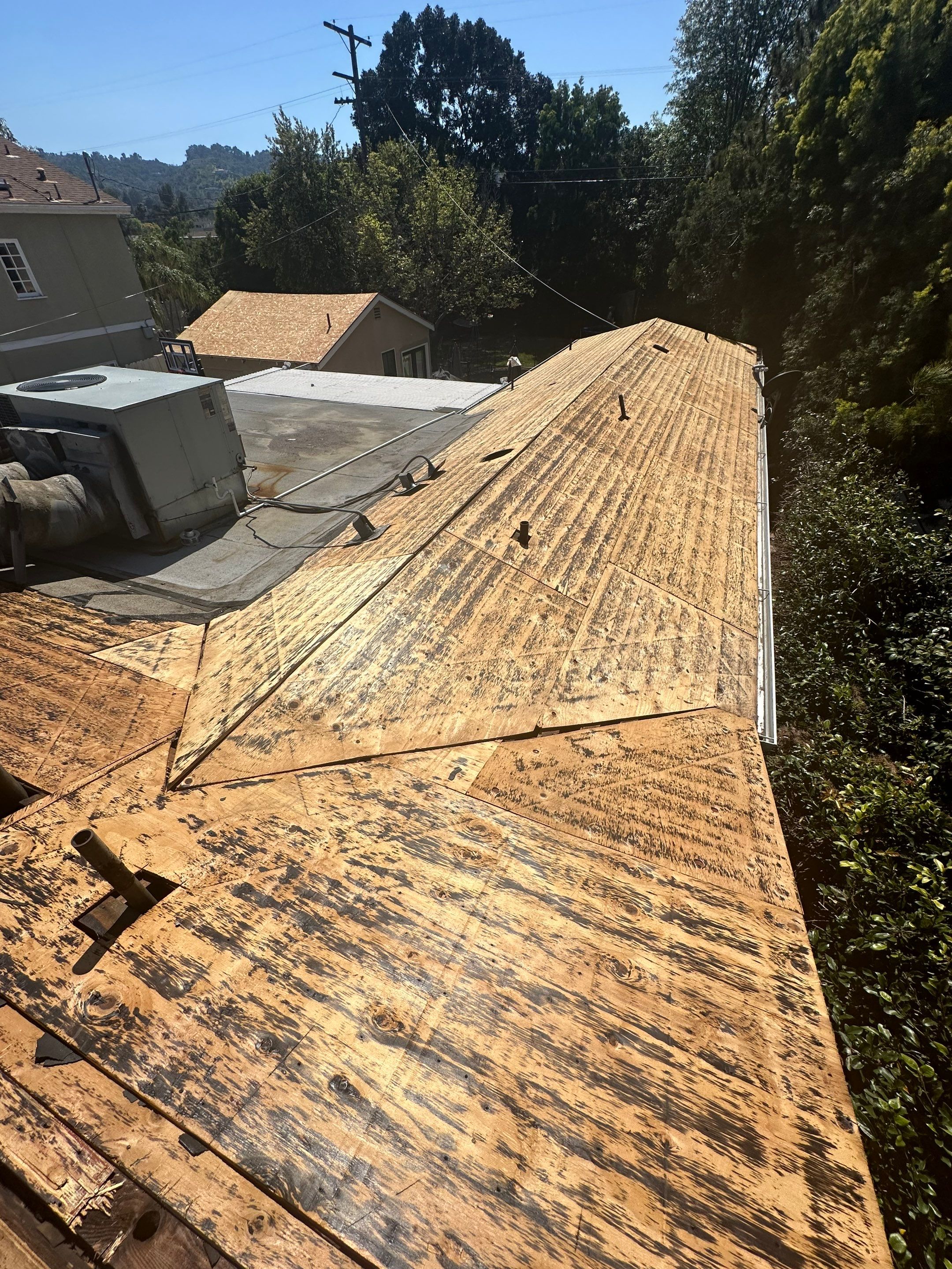 Roof Replacement - Los Angeles, CA 91423 by Epic Roof Replacement
