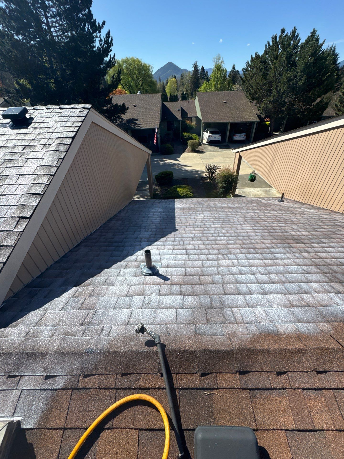 Project in Grants Pass by Roof Maxx of Grants Pass