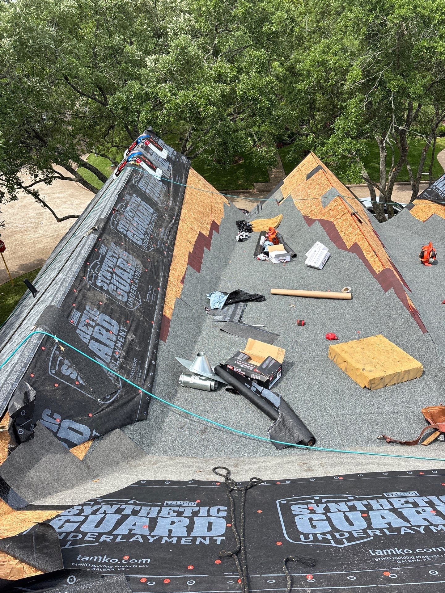 Roof Replacement Houston by Roof Repair Company