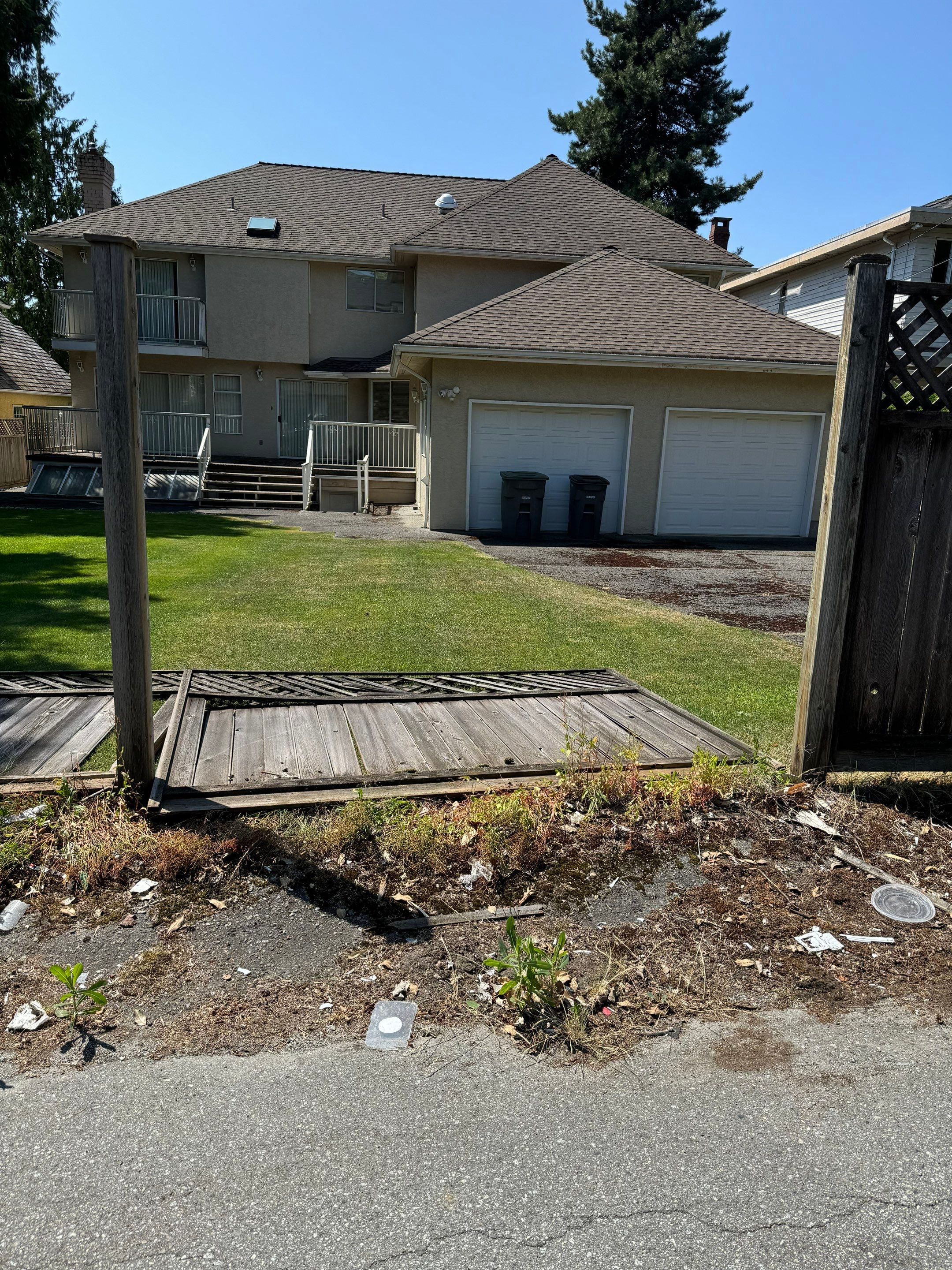 Fence Installation by YVR Construction Group