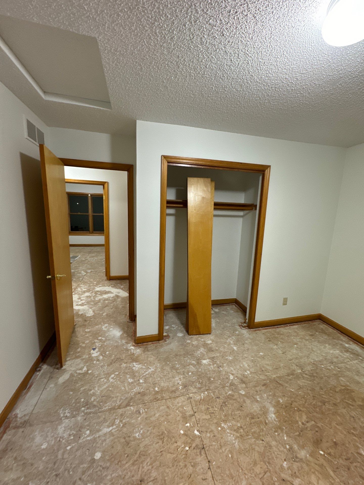 Tour the entire process of painting an interior by The Hillcrest Company 
