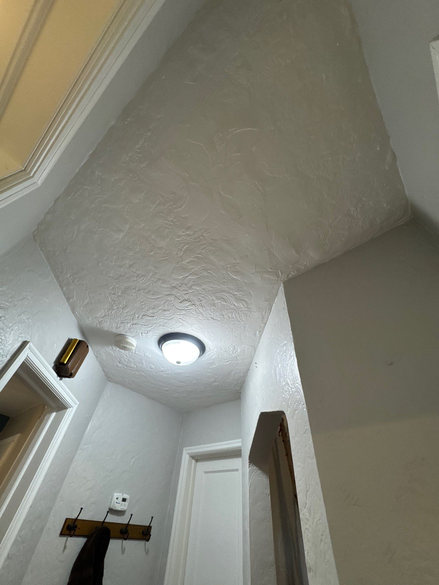 Windsor Heights – Residential Interior Repaint by Midwest Paint LLC