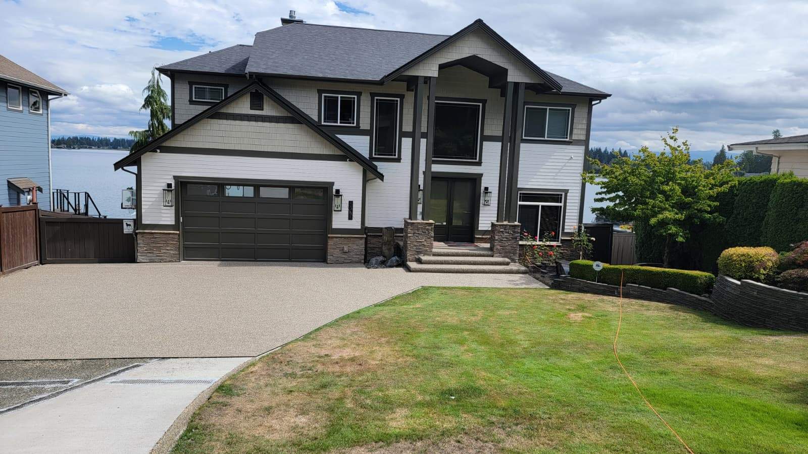 Big Sur Vuba Driveway by Concrete Coating Experts Inc.