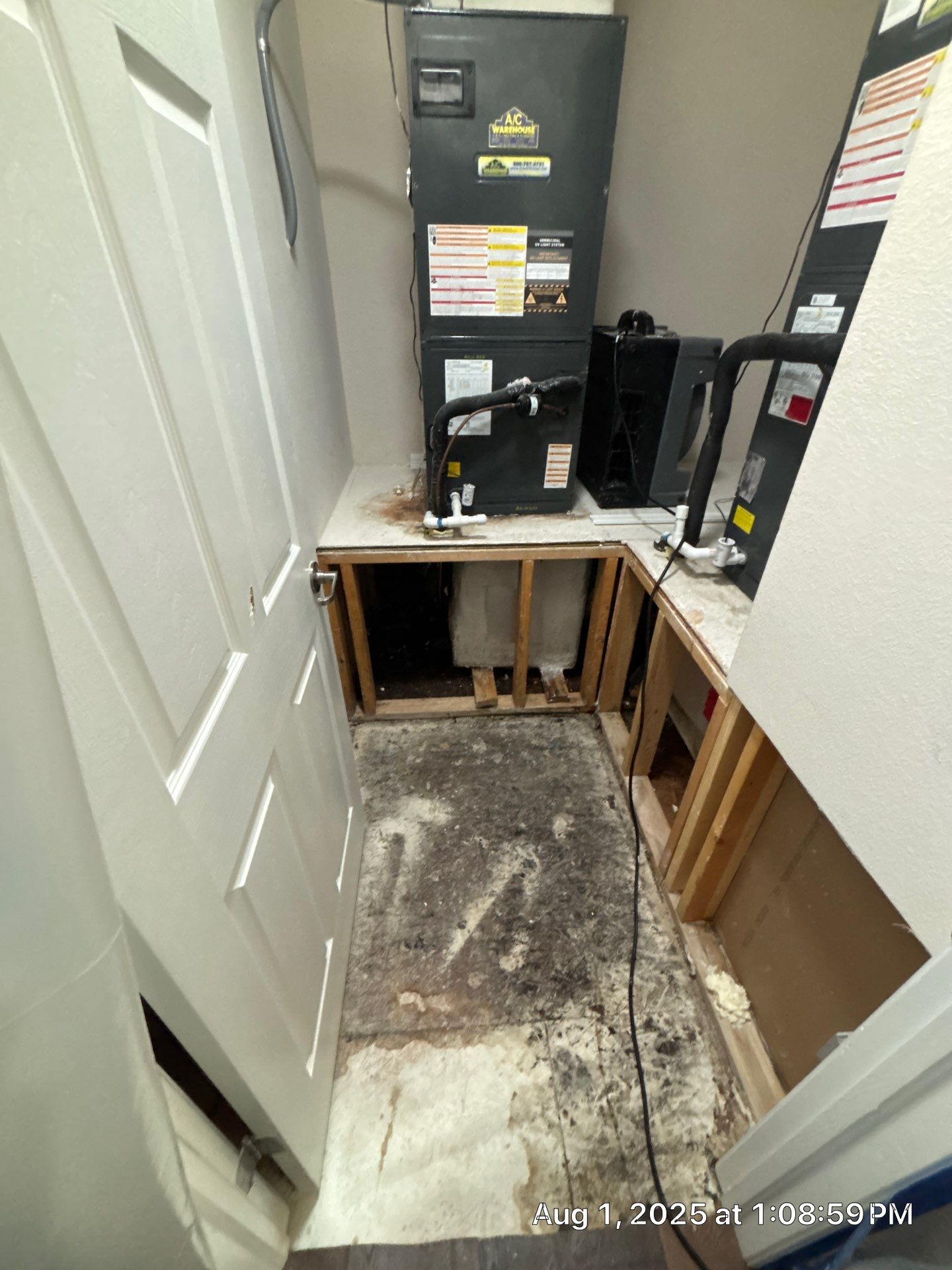 Water Damage Repair In Ellenton, FL by Ampm Restoration Services