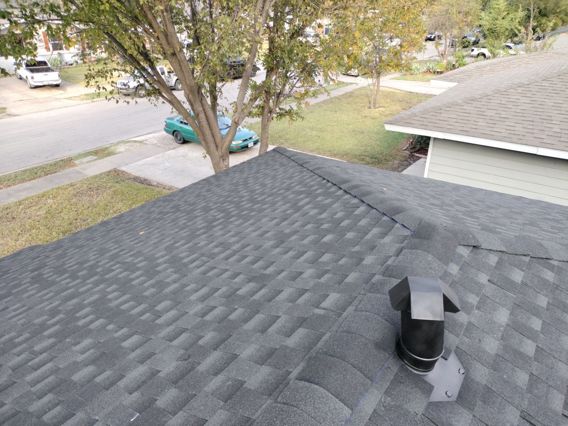 New Roof using GAF HDZ by V General Contractors 