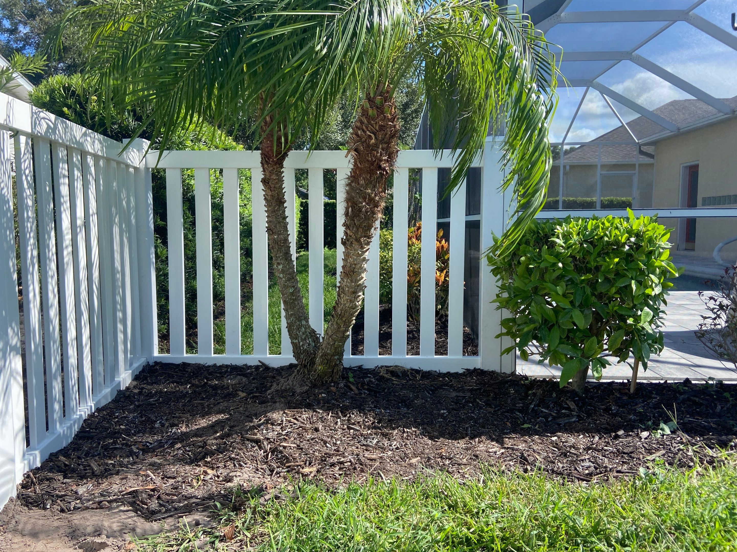 Vinyl Picket Fence Installation using Vinyl Picket Fence by Asap fence and gates, LLC