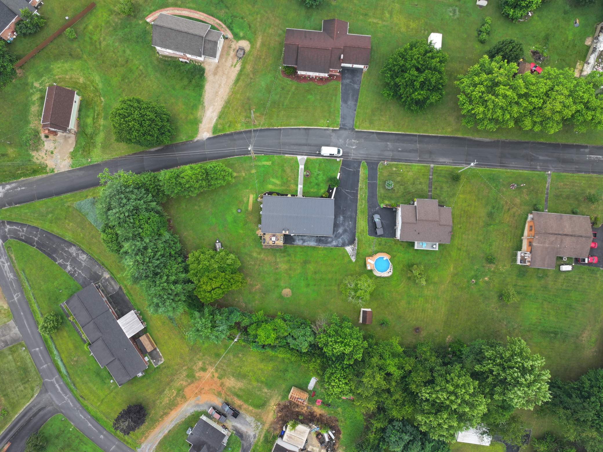 Turner Residence by Omnia Roofing