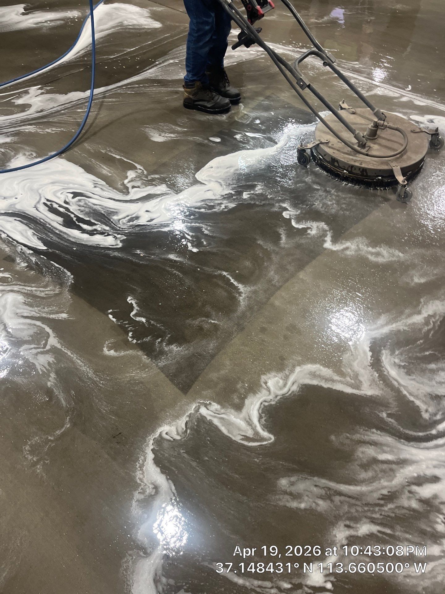 Santa Clara Harmons Fuel Pumps/ Pharmacy by A-Plus Power Wash