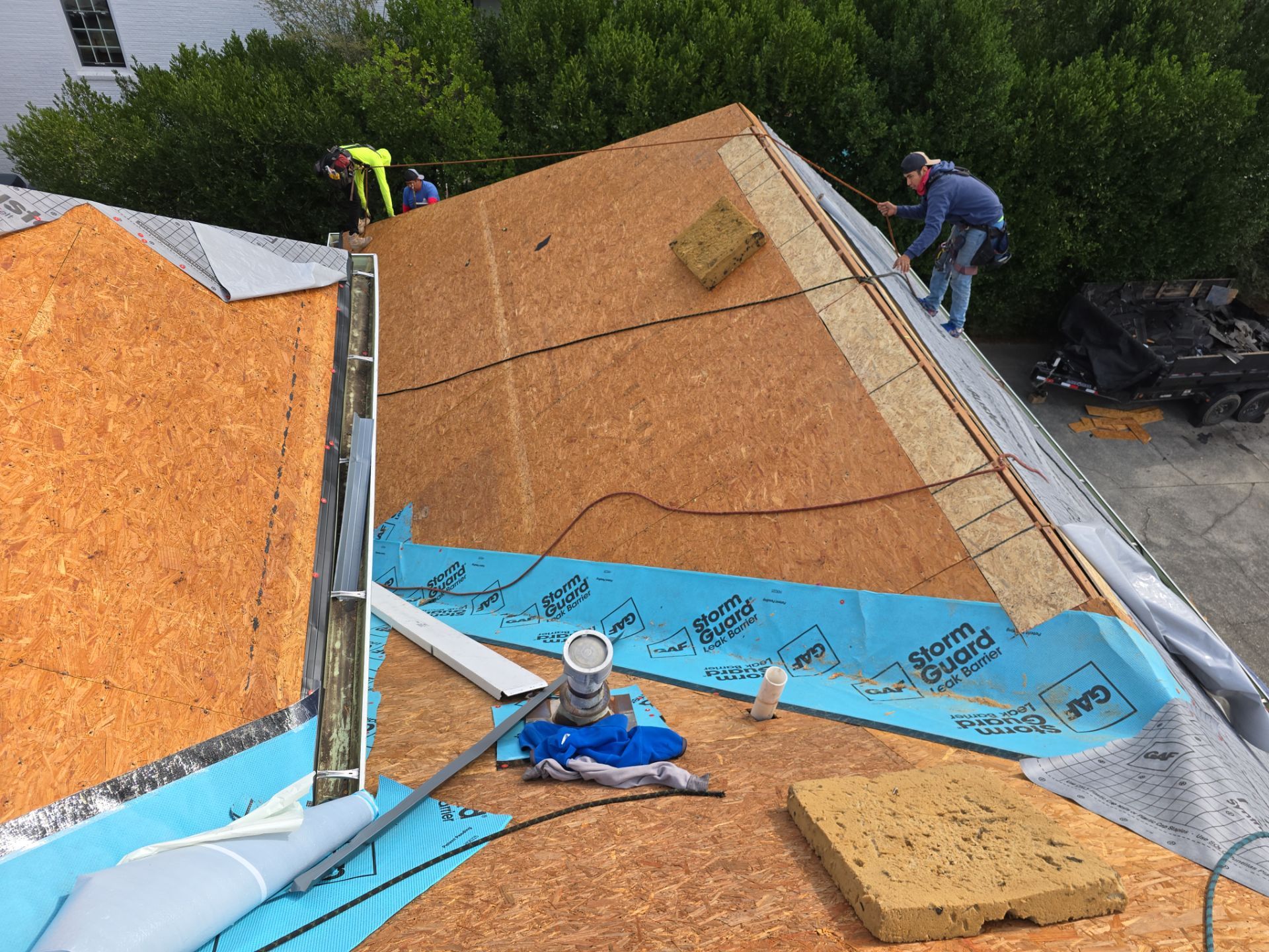 GAF Timberline HDZ Charcoal by Element Pros Roofing, LLC