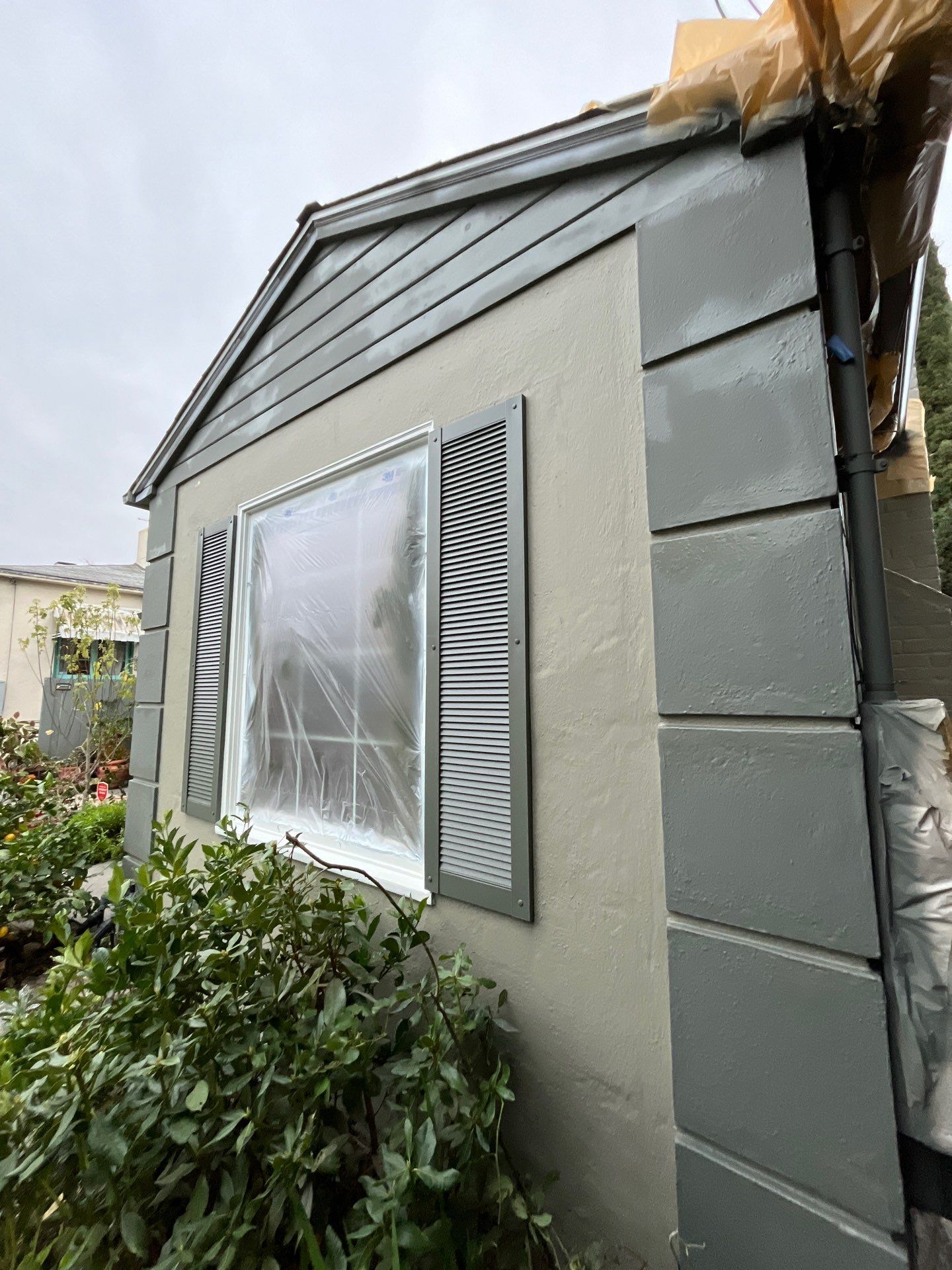 Exterior repaint-siding and stucco by Herrera’s Bay Area Painting inc.