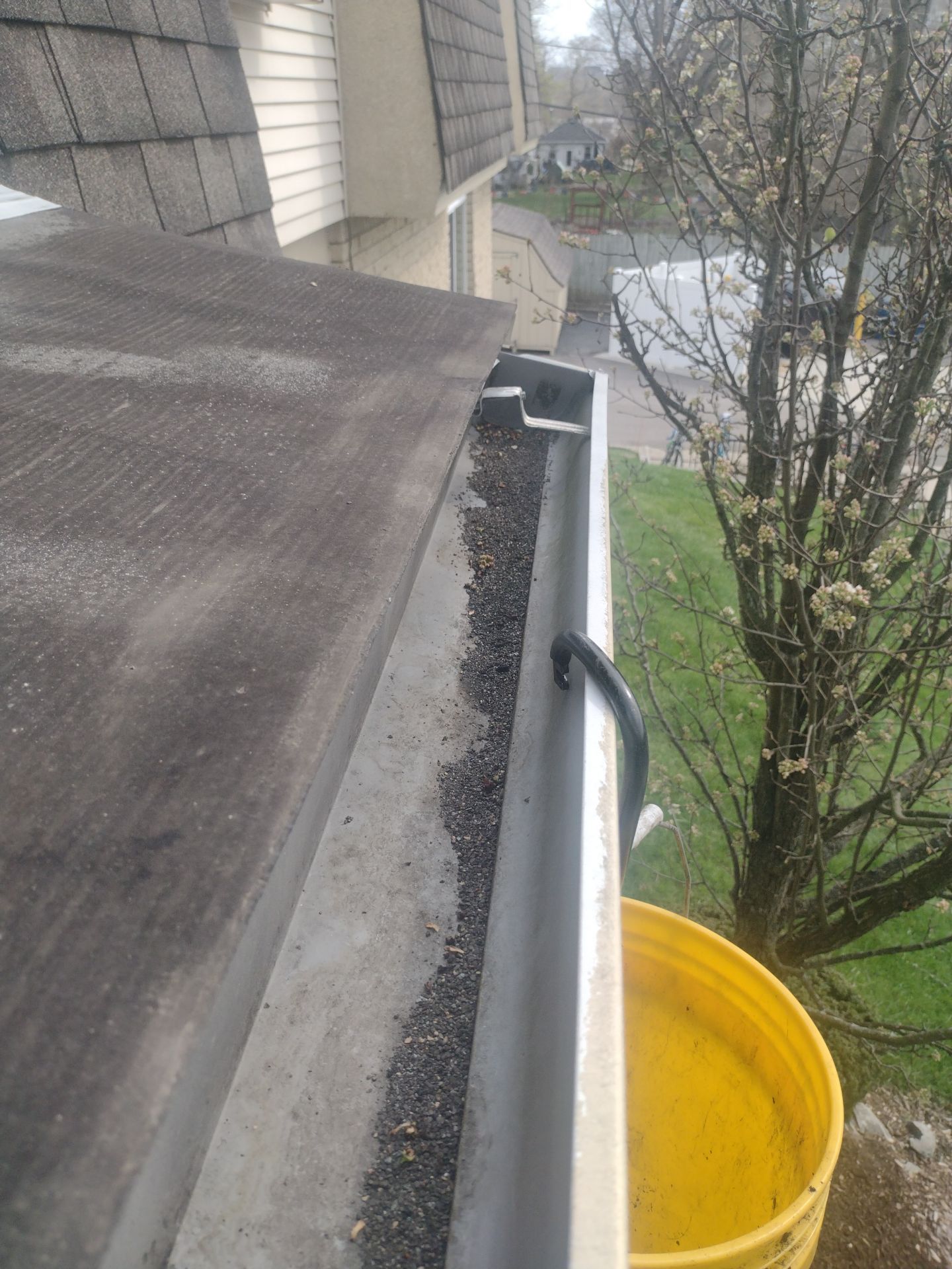 Commercial gutter cleaning Ann Arbor, MI after photo with clean gutters