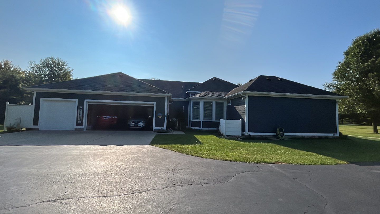 Residential Roofing Installation using Duration Series Shingles - Williamsburg Gray by RoofX 