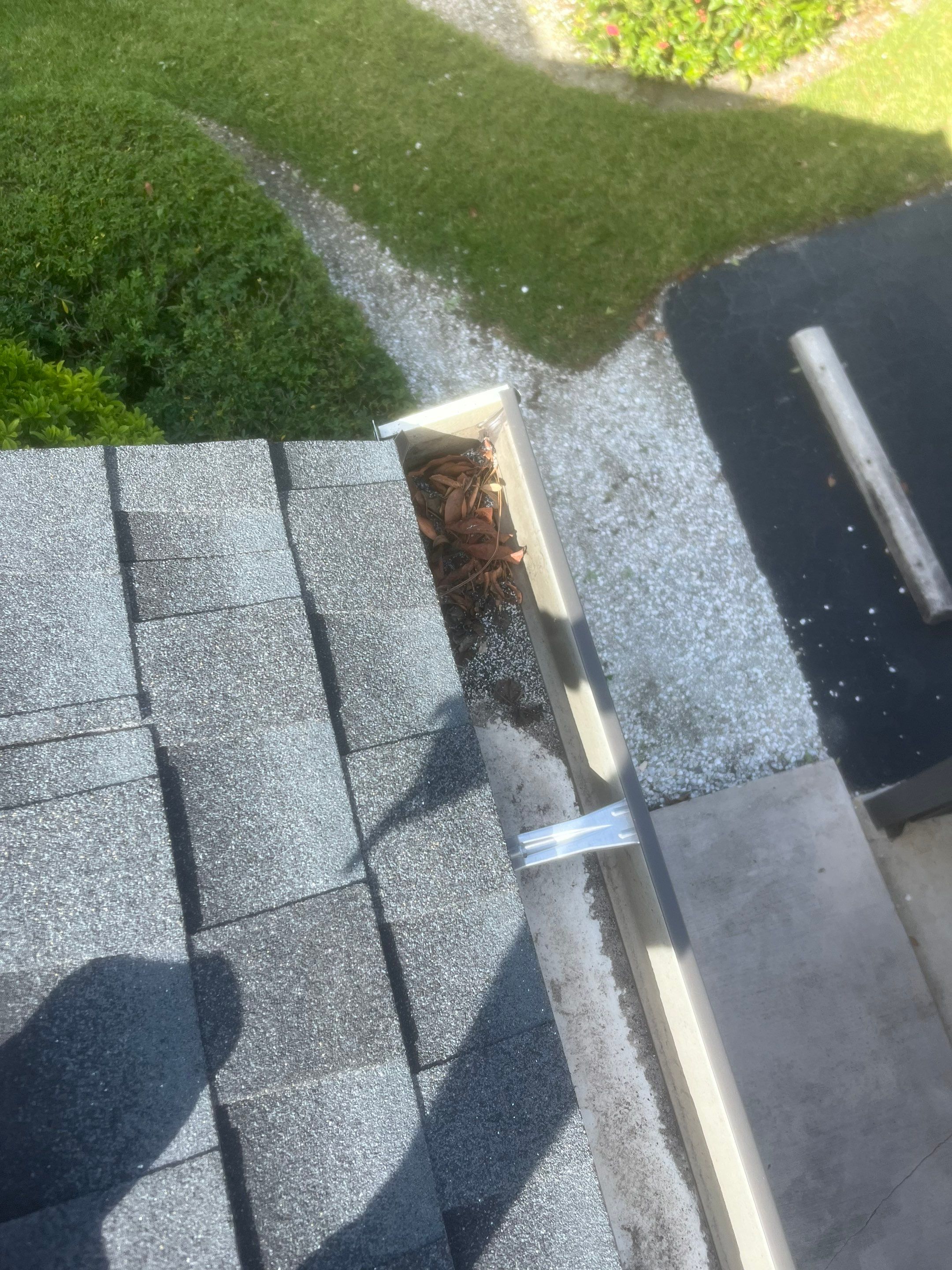 Professional Gutter Cleaning in Fort Myers FL by Gutter Professors