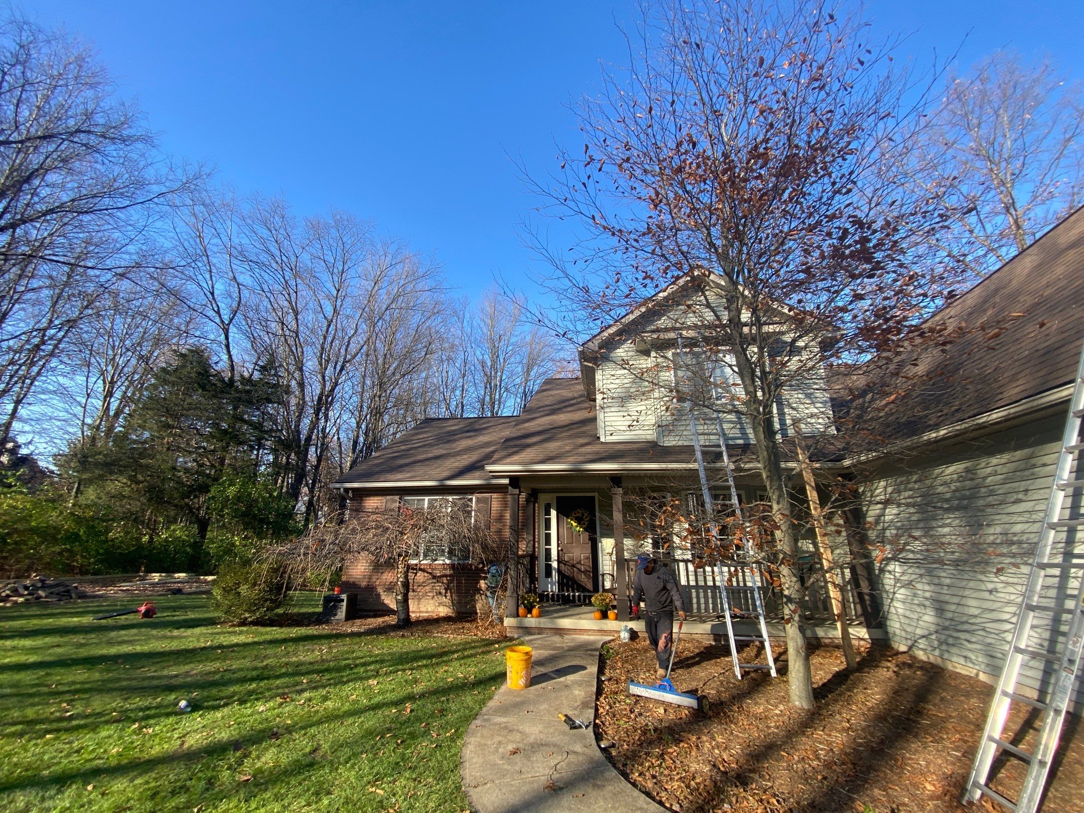 Roof Replacement using CertainTeed Landmark by 180 Contractors