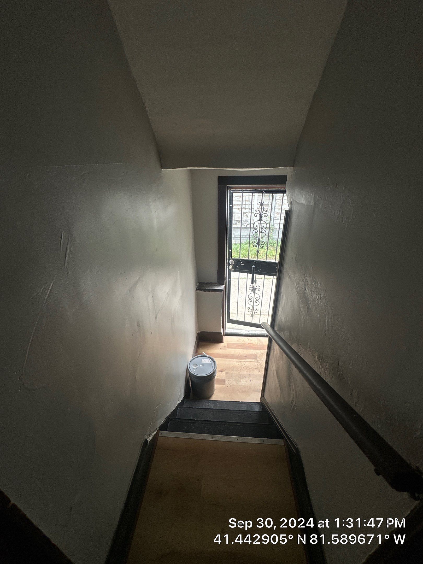 Full MultiFamily Renovation (50% Gut) by Reinovation