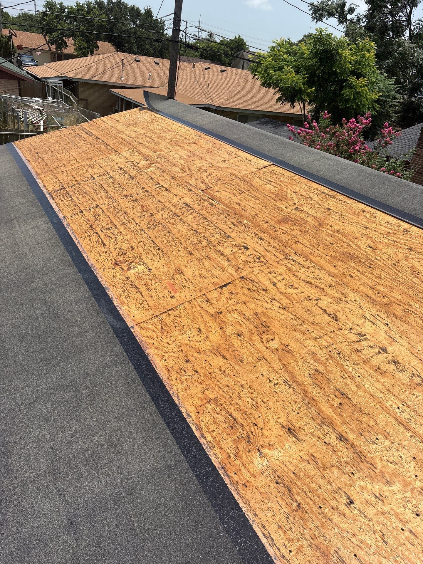 Screened in, on Spicewood by Bayfront Roofing and Construction