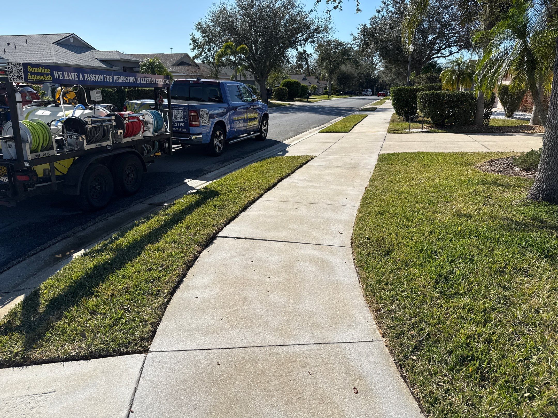 🚿 Waterford Community Driveway & Rust Removal | Palmetto, FL Pressure Washing 🚿 by Sunshine AquaWash