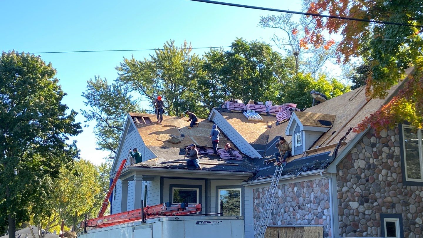 Roof Replacement using Owens Corning by 180 Contractors
