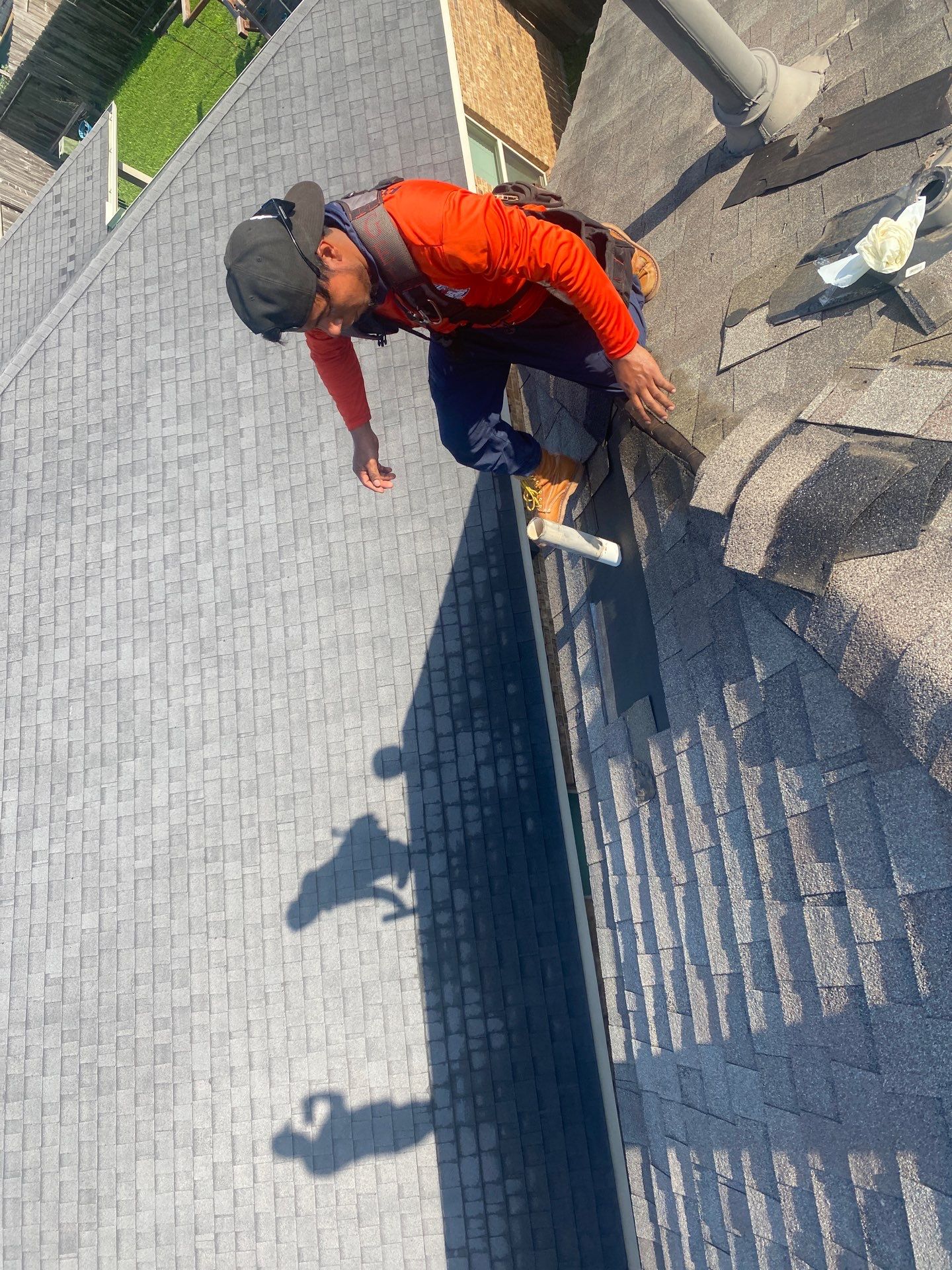 Hail Damage using Owen's Corning Duration (Lifetime) Shingles by Roof Repair Company