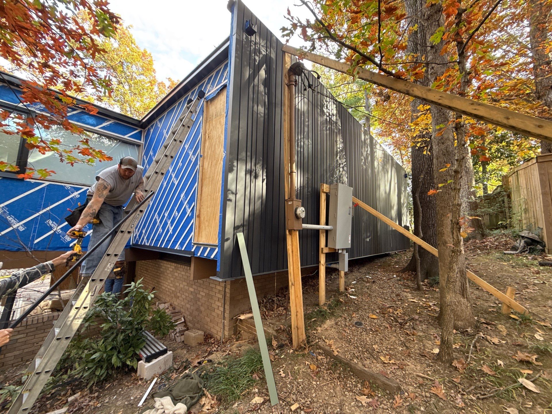 Modern Metal Siding and Deck Railing Renovation in Memphis by Revival Roofing Services