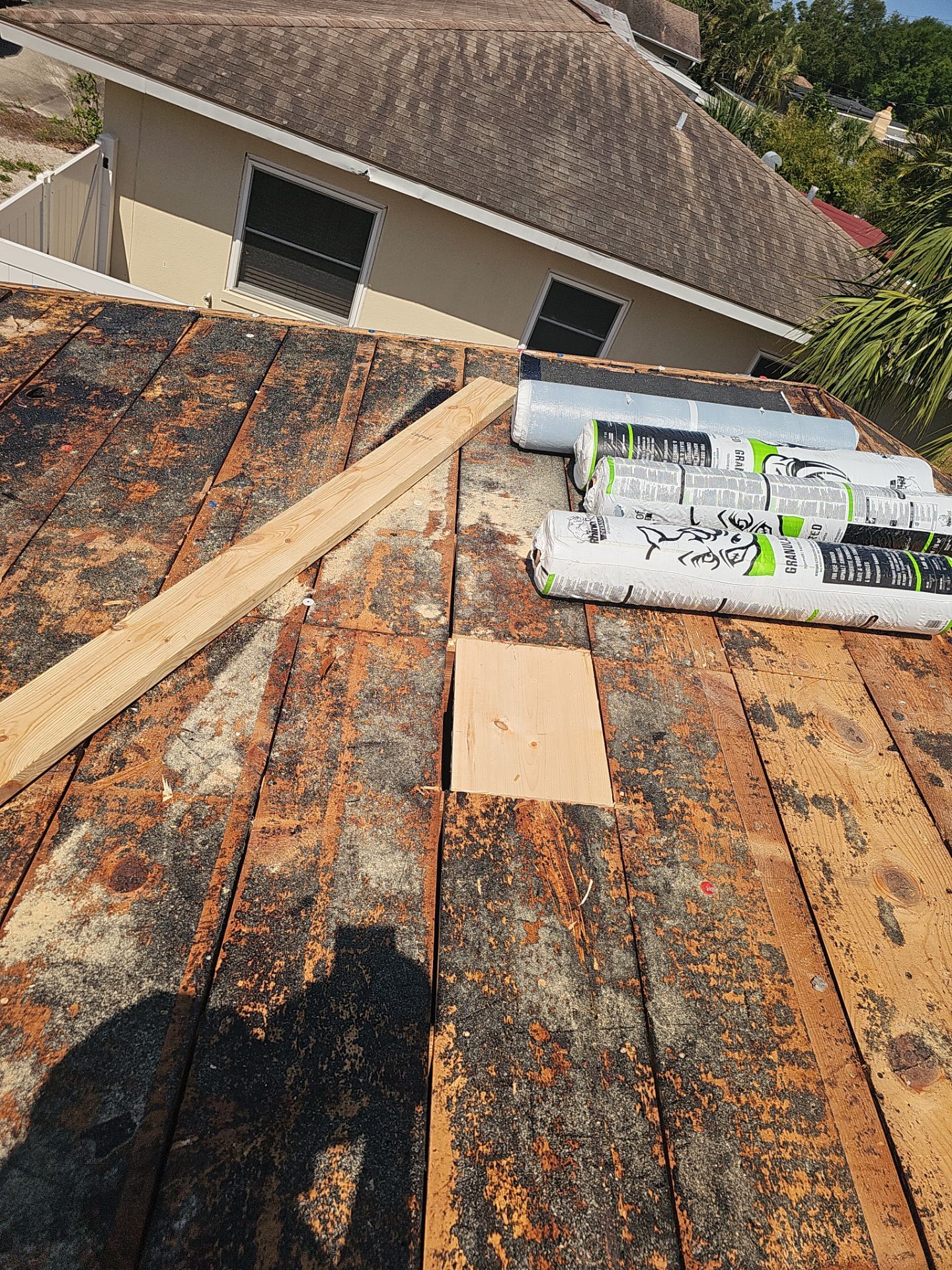 Project in St. Petersburg 33710 by Mitchell Roofing Company LLC 