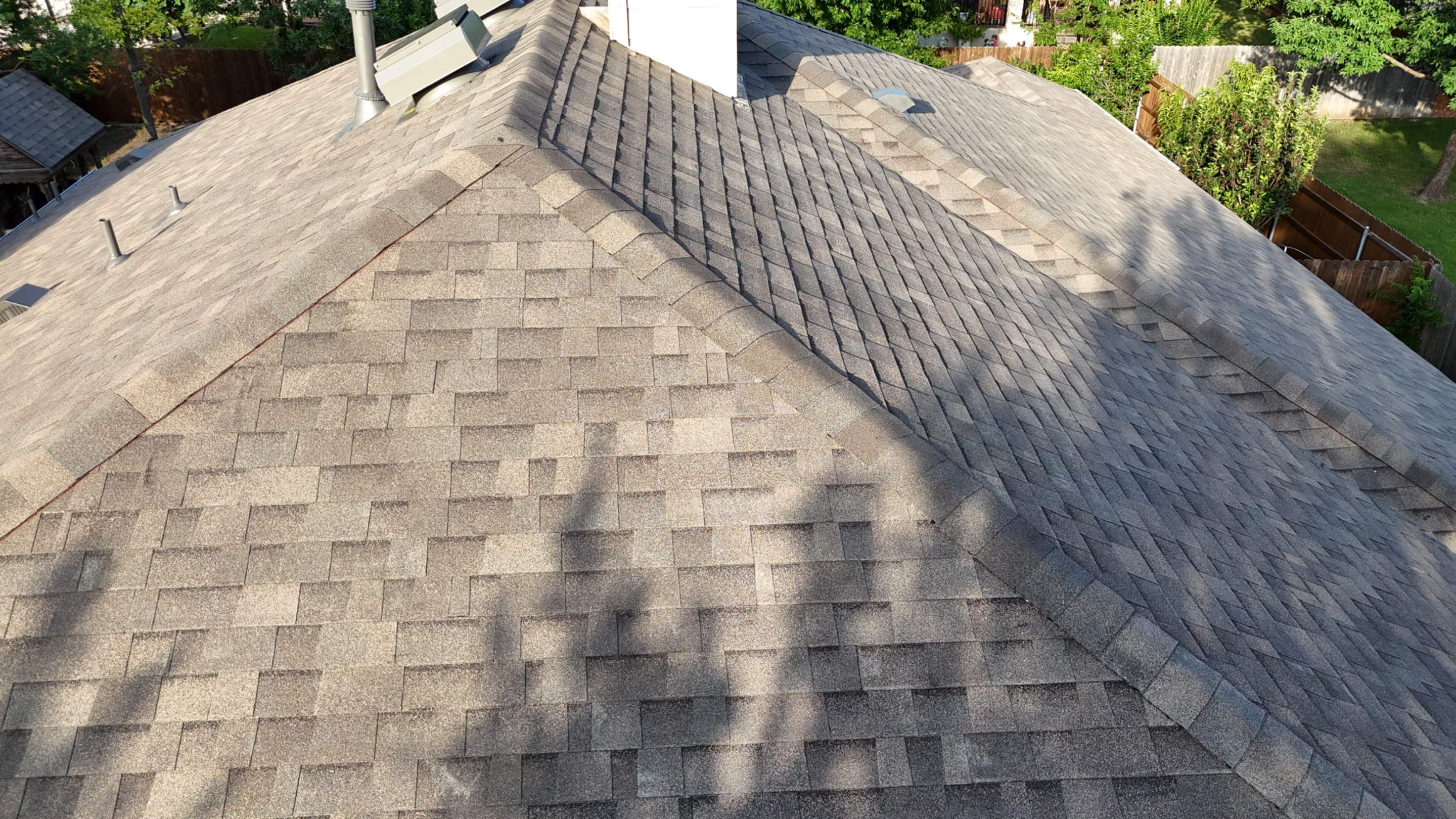 Weathered Wood - Malarkey Vista by RoofsOnly.com