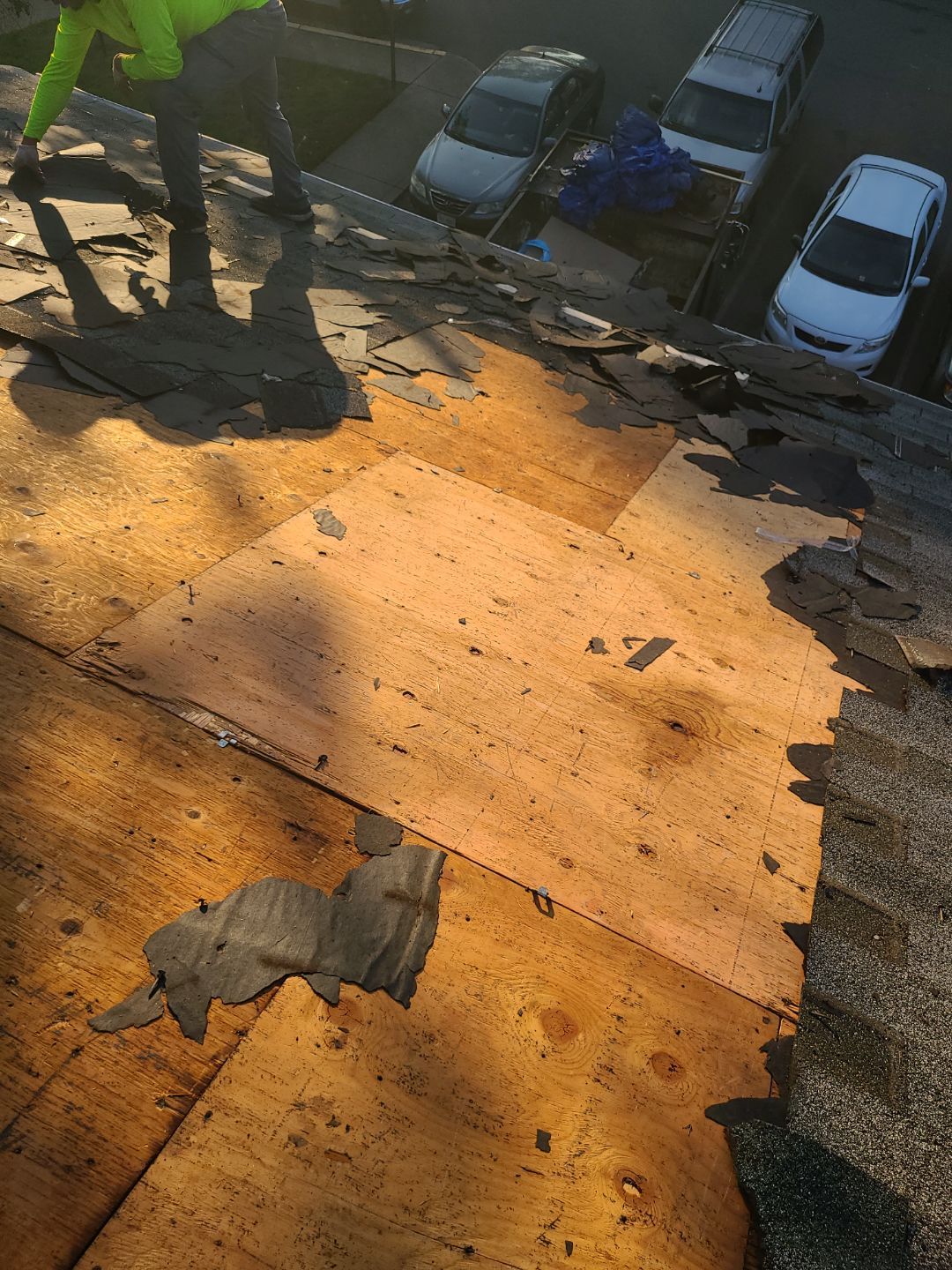 Woodbridge: Residential Roof Replacement with CertainTeed Landmark Shingles in Charcoal Black by RM Banning, Inc.