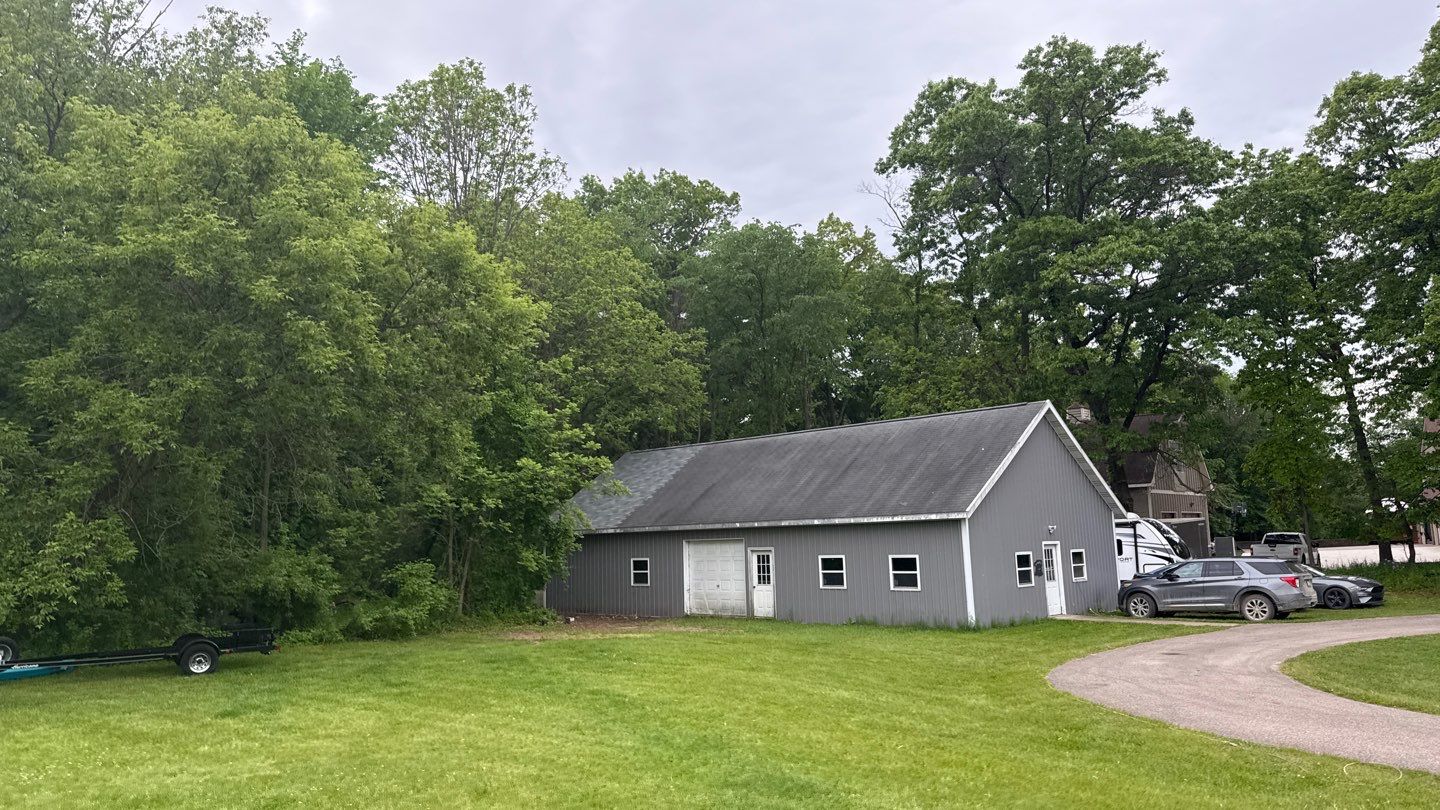 Roof Replacement using Atlas Pinnacle Pristine Pewter by 180 Contractors