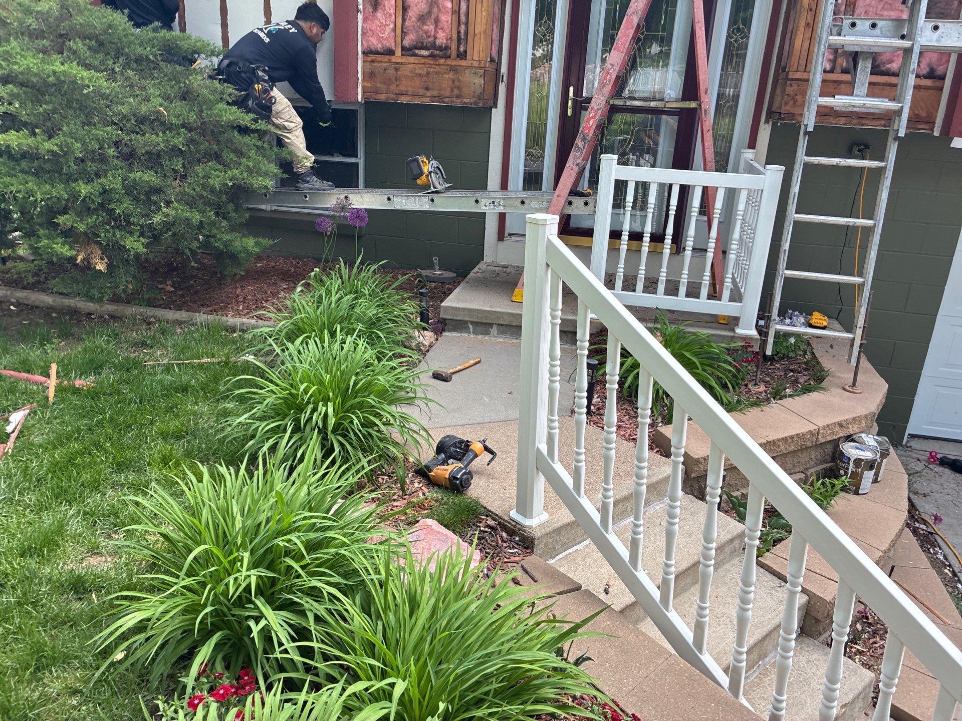 James Hardie Siding Replacement in Omaha with Mountain Sage Finish by Carps Complete Exteriors