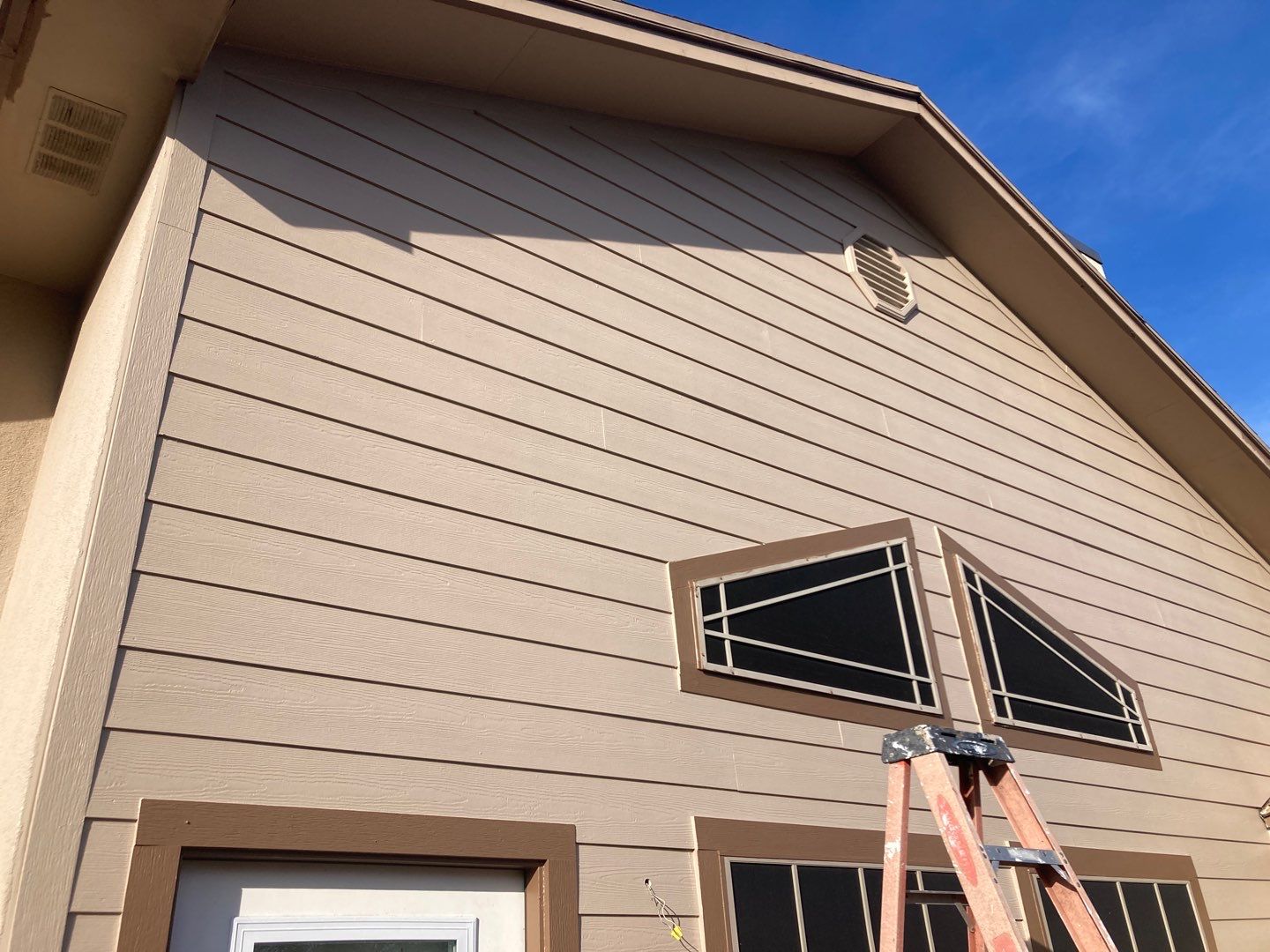 Island Hardie by Bayfront Roofing and Construction