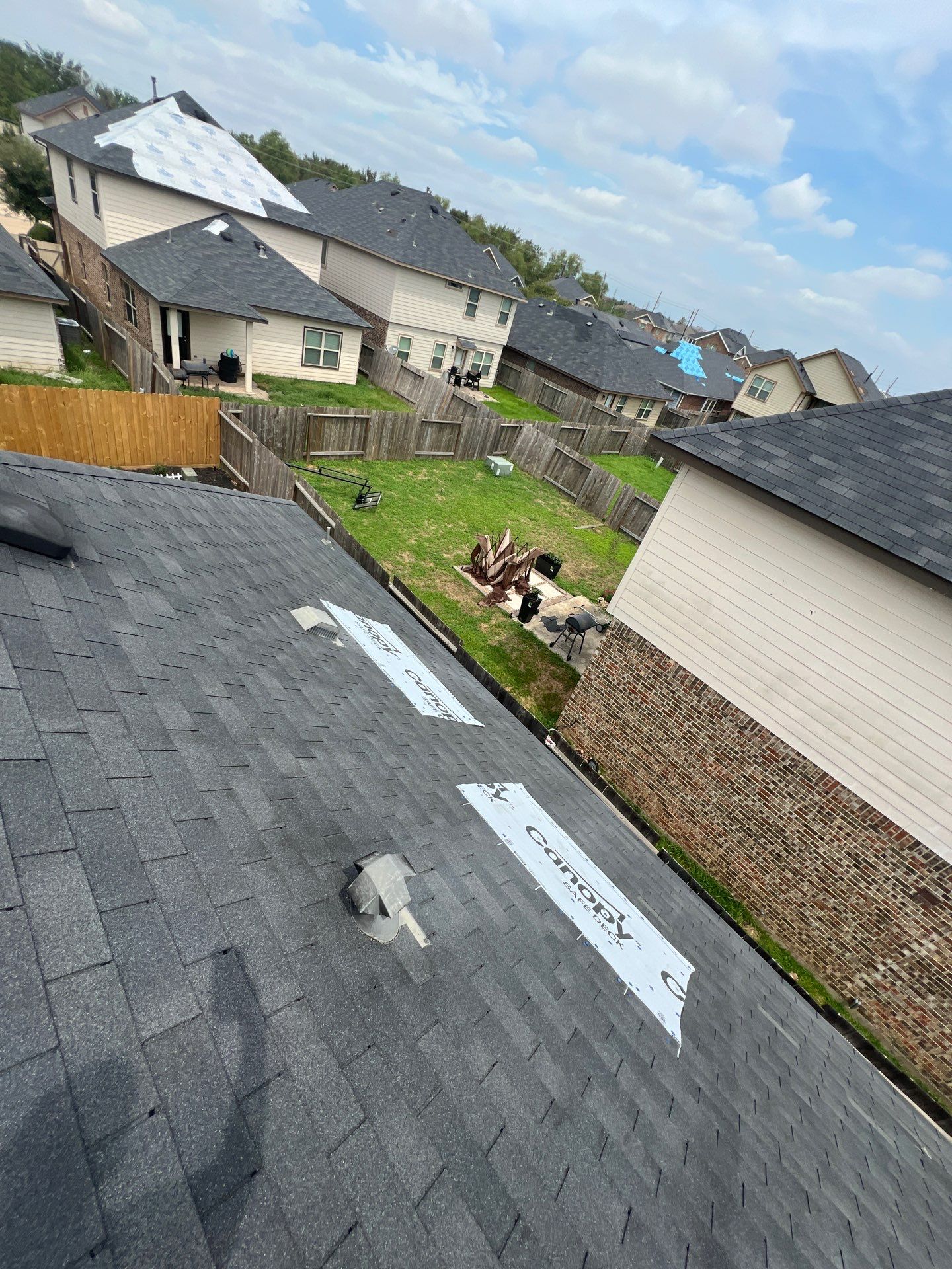 Residential Roofing Repair using Owen's Corning Duration (Lifetime) Shingles by Roof Repair Company