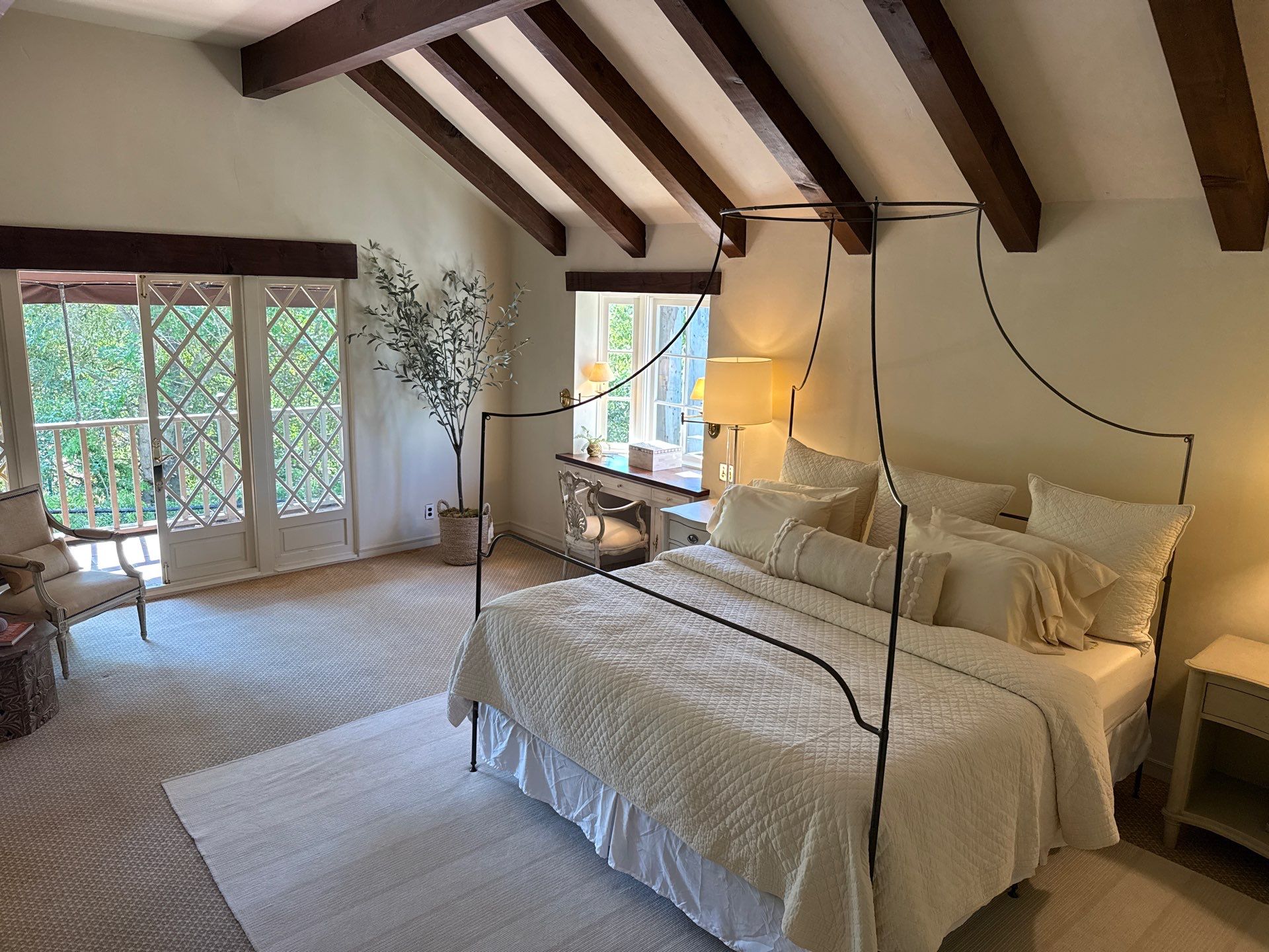Historic home Clear out  by Curated Transitions