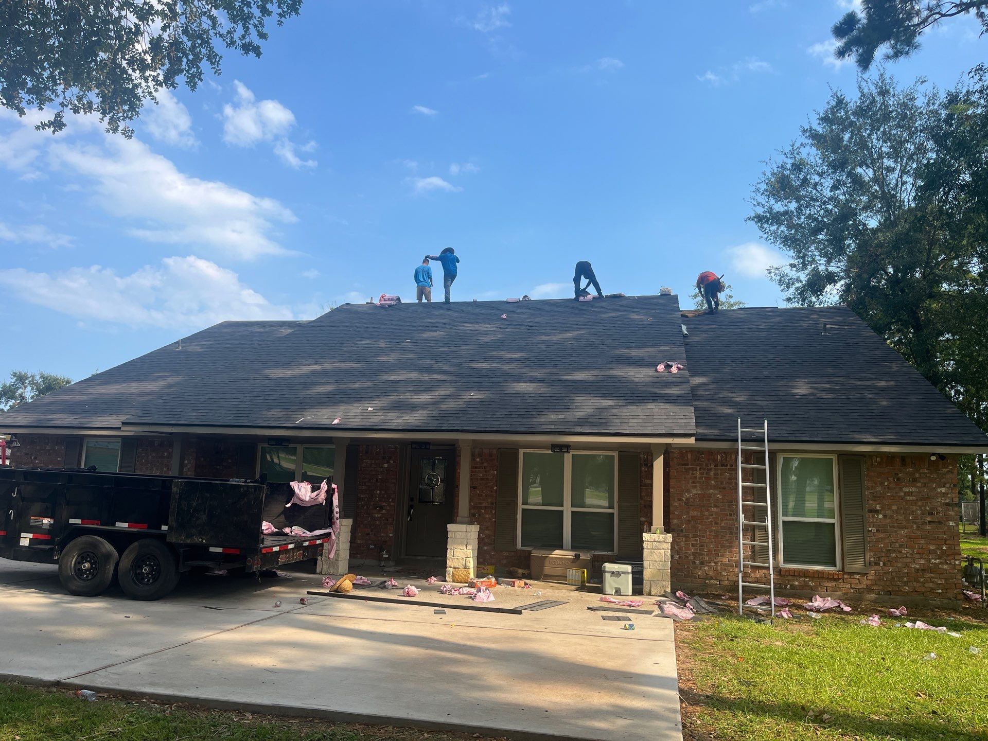 Residential Roofing Installation using Owen's Corning Duration (Lifetime) Shingles by Roof Repair Company