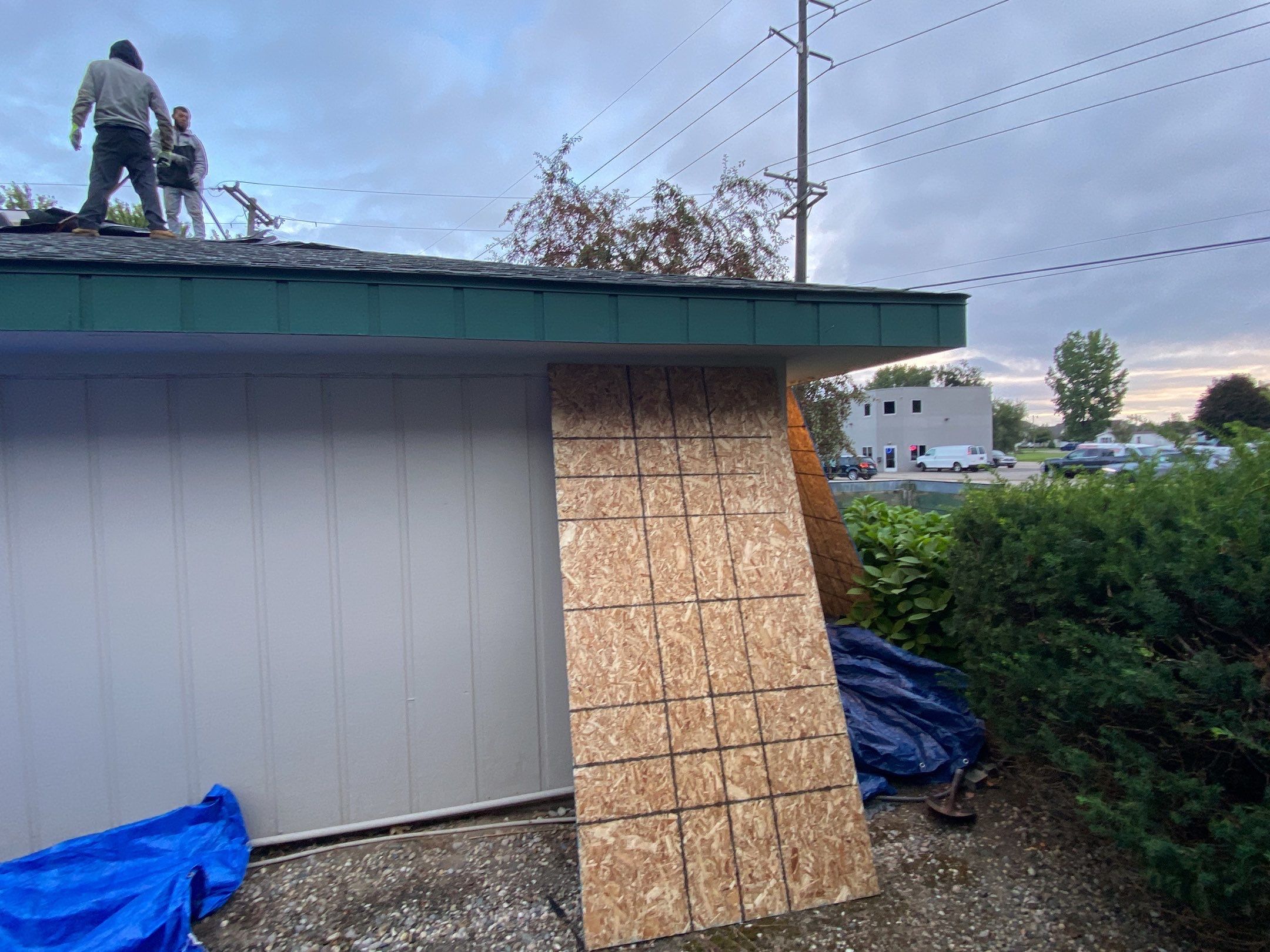 Roof Replacement using CertainTeed Landmark by 180 Contractors