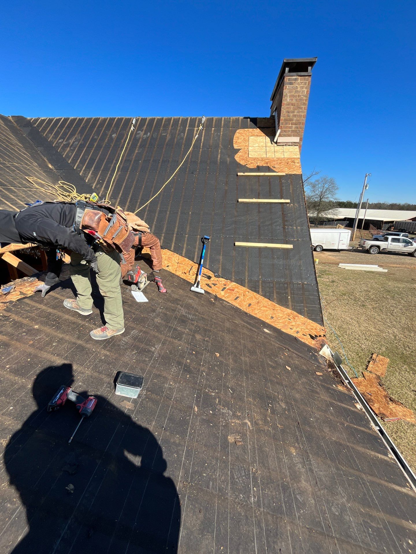 Residential Metal Roof Replacement using Reed's Metals: 26 GA. Colored Residential Metal Panels (Ivory) by Hostetler Roofing