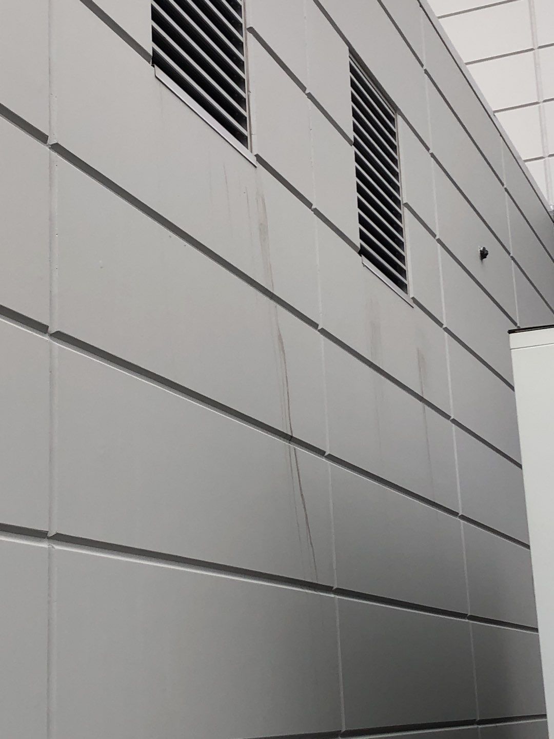 Tilt-up Precast Exterior Warehouse Painting by Paint Platoon USA