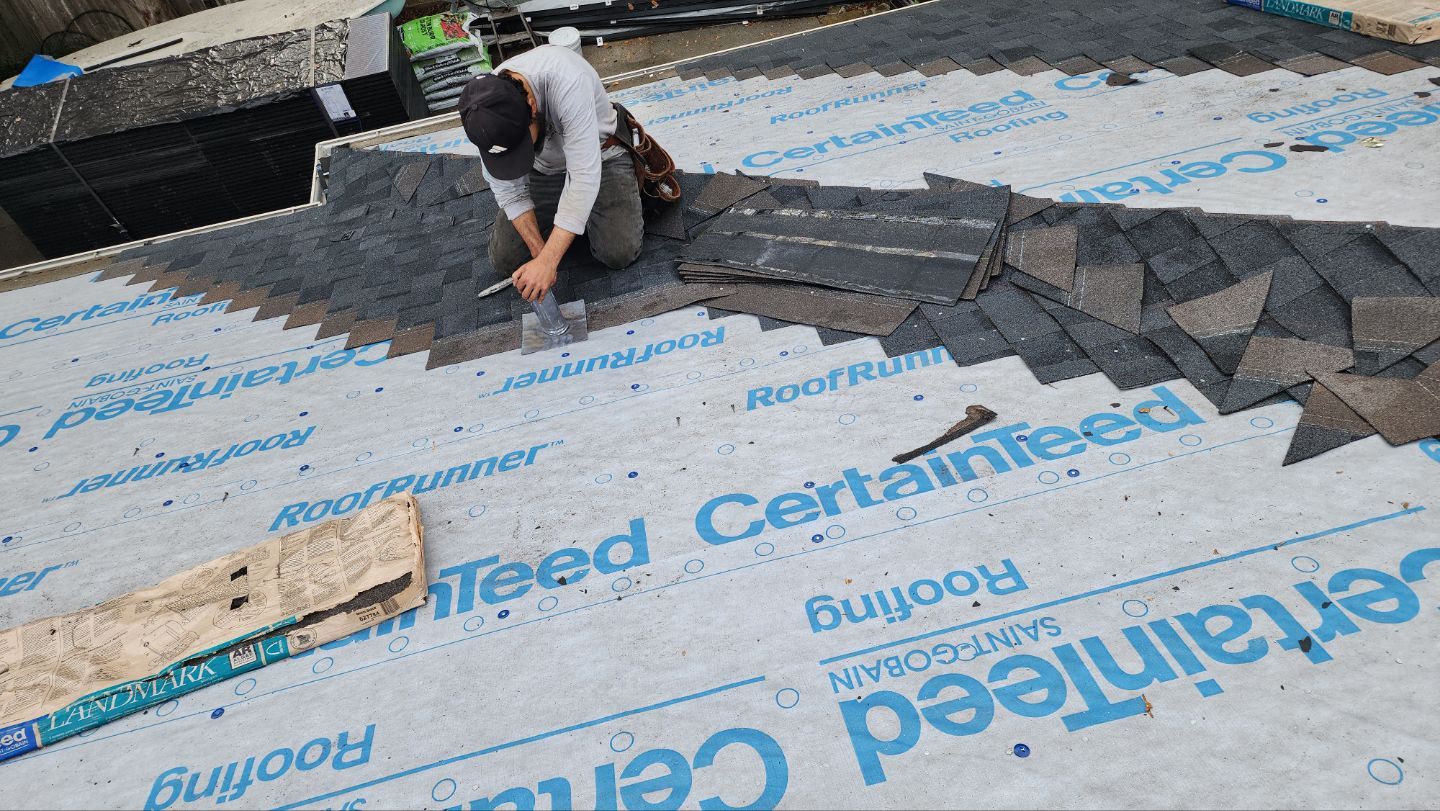 Residential Roofing Installation using Certainteed Landmark Moire Black by Galvan Roofing and Construction