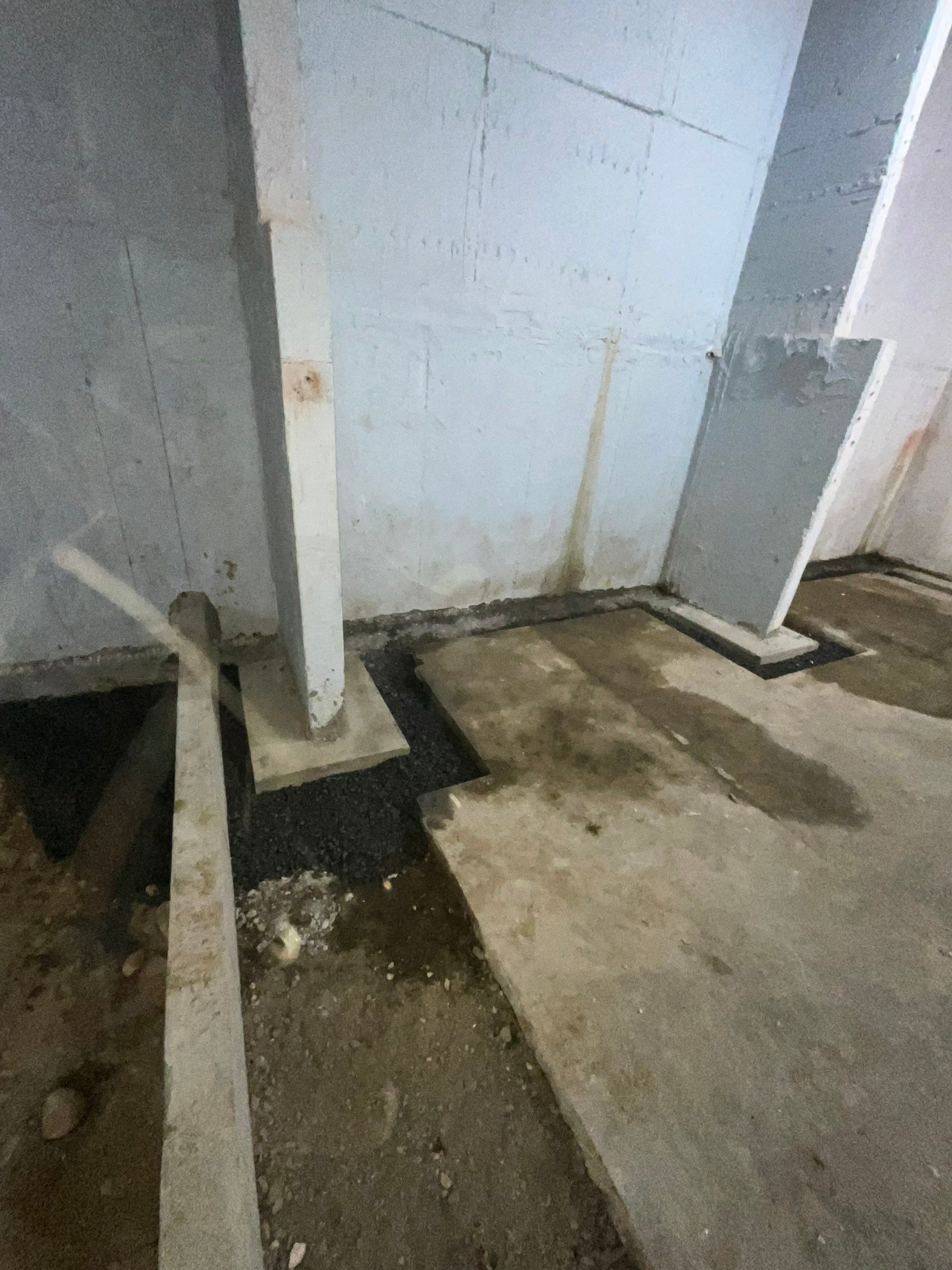 407 W Jericho Turnpike • Huntington, NY 11743  by A.M. Shield Waterproofing, Corp.