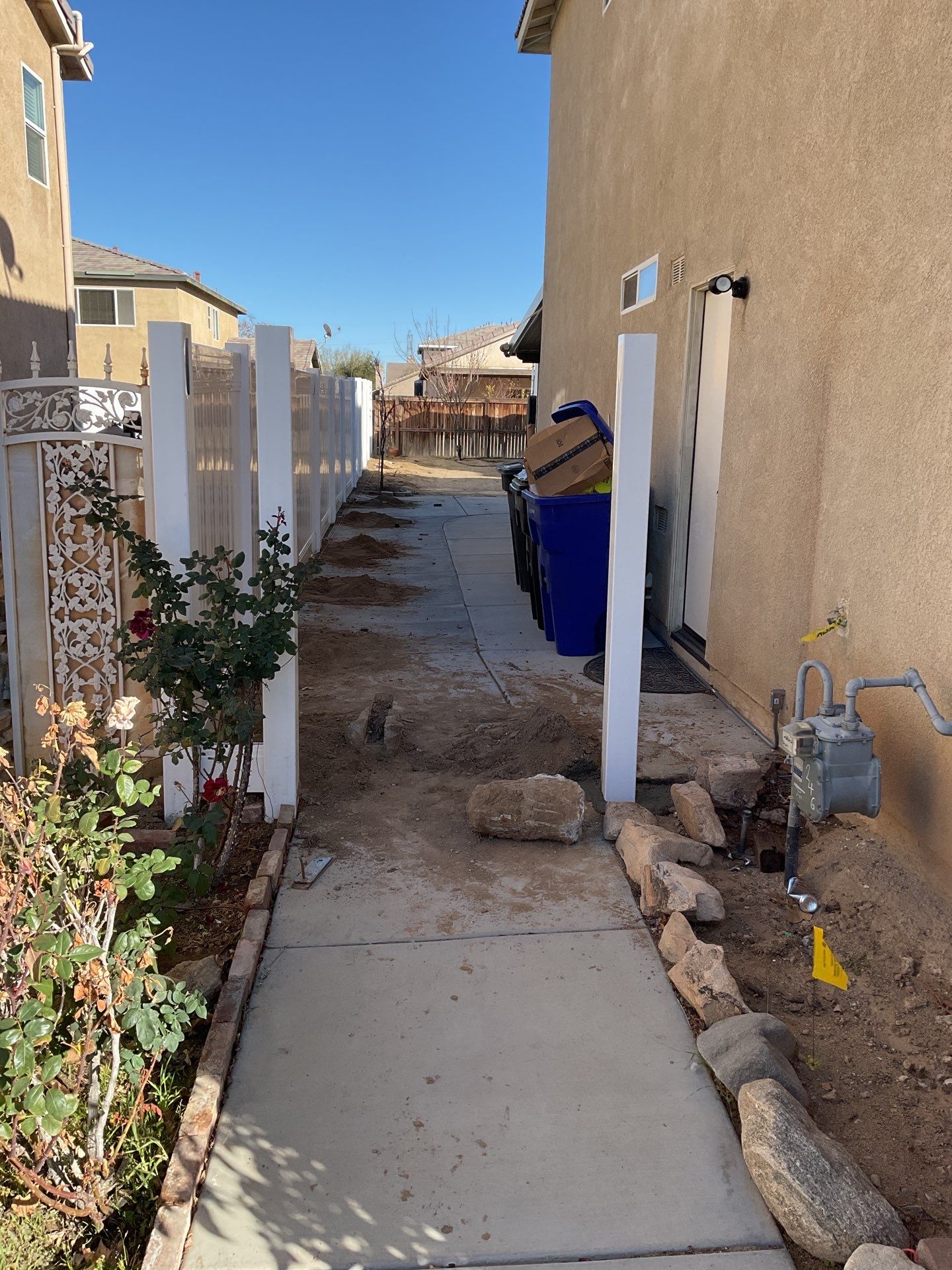 Fence Installation using Vinyl by Fence Guys Inc.