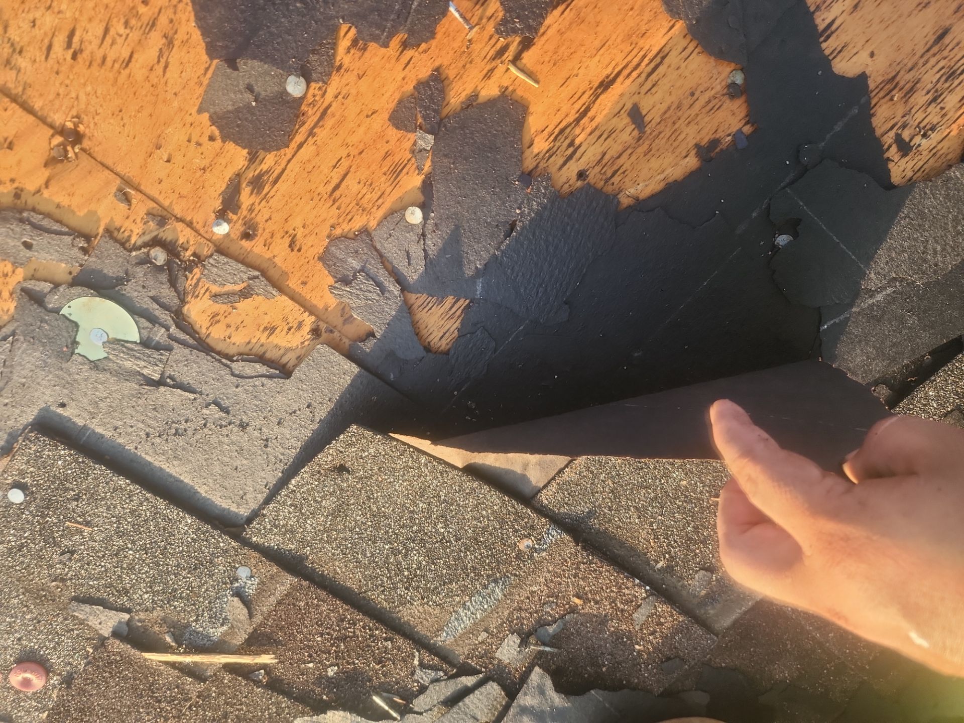 Residential Roofing Installation using Owen's Corning Duration (Lifetime) Shingles by Roof Repair Company