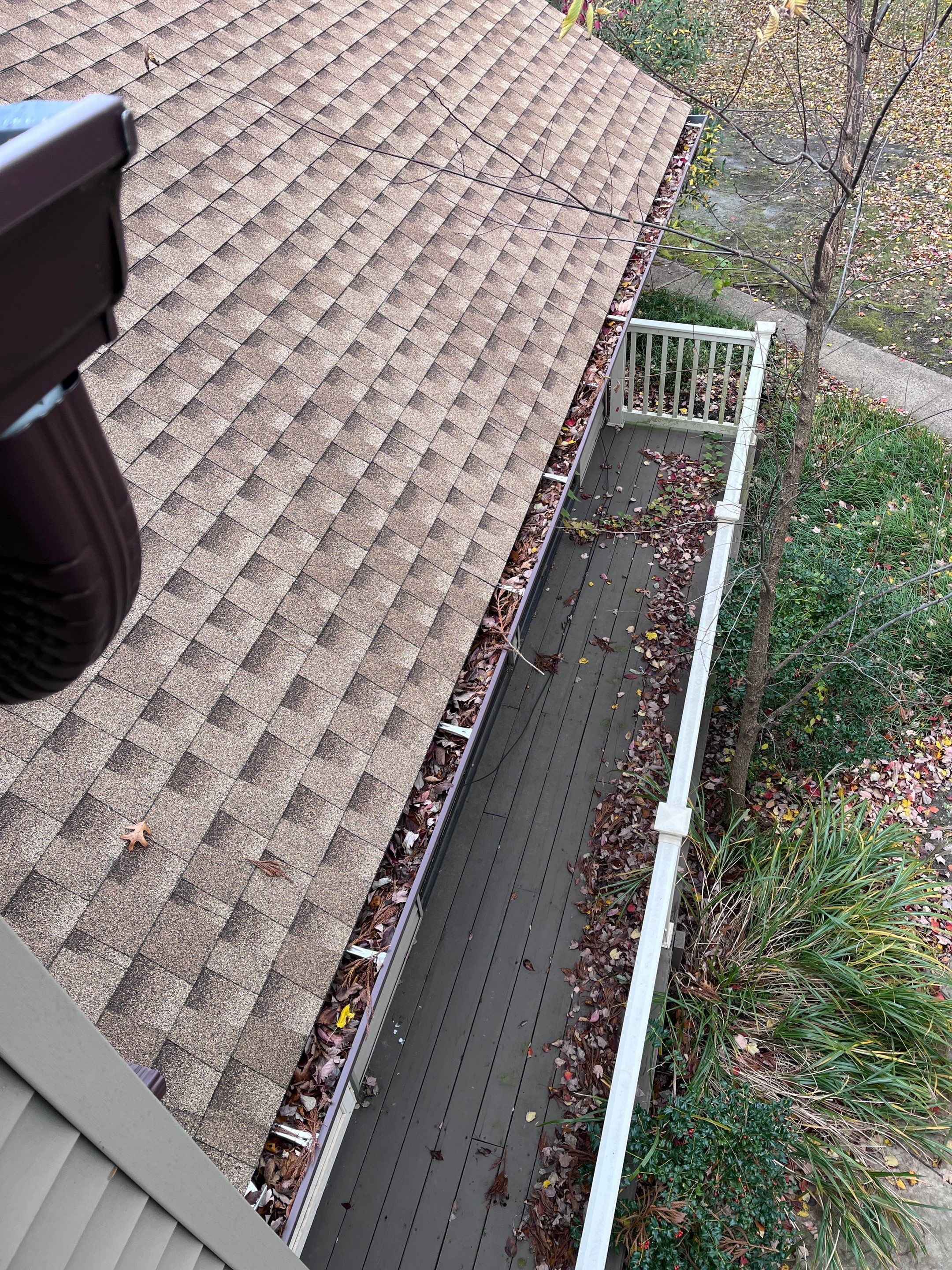 Gutter Cleaning in Ocean Township, NJ by Clearview Washing