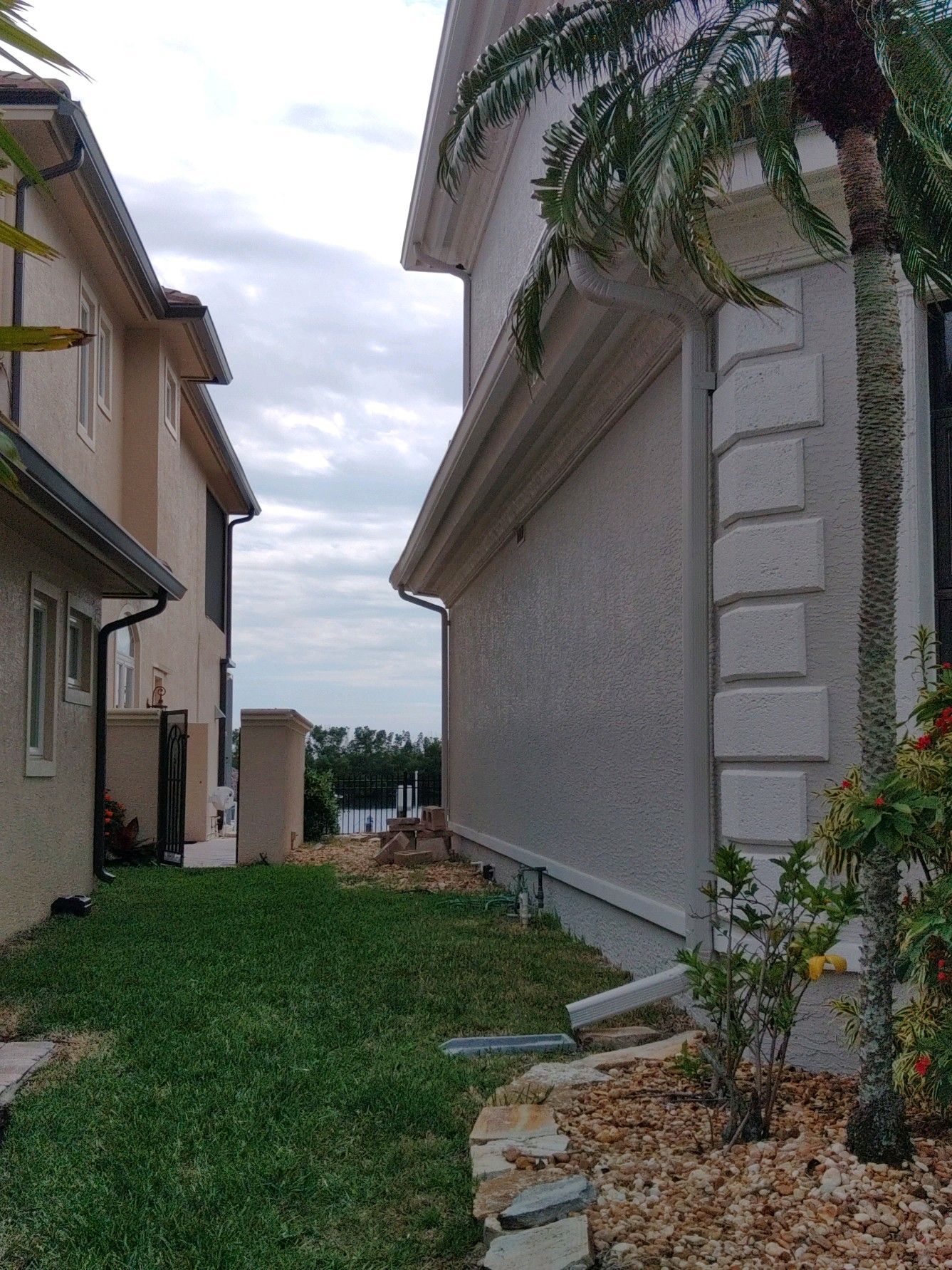 7-Inch Seamless Gutters for Heavy Rainfall in Cape Coral FL by Gutter Professors