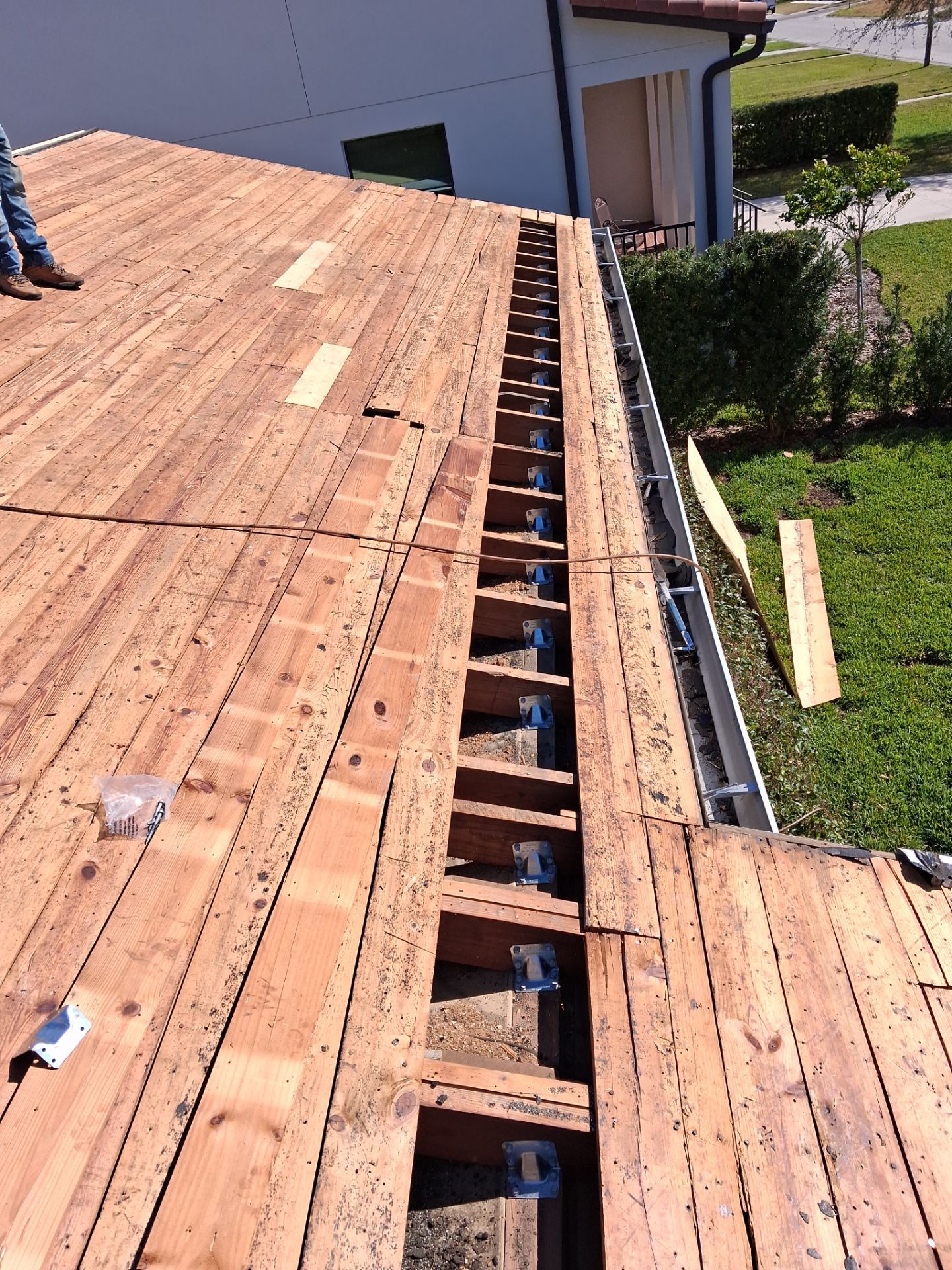 Project in St. Petersburg 33703 by Mitchell Roofing Company LLC